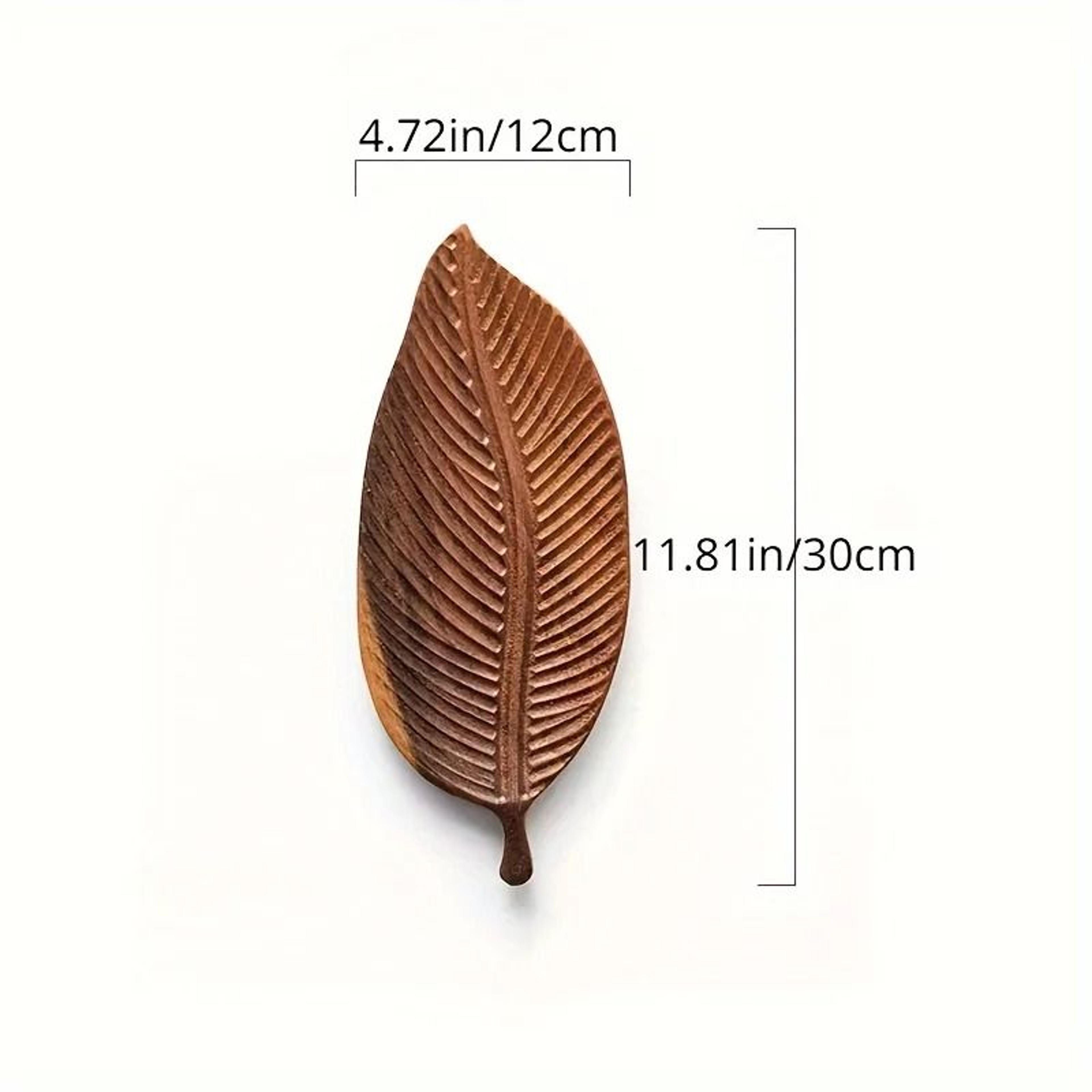 Leaf Shaped Oleander Wood Tray With Handle For Breakfast Desserts And Snacks 1
