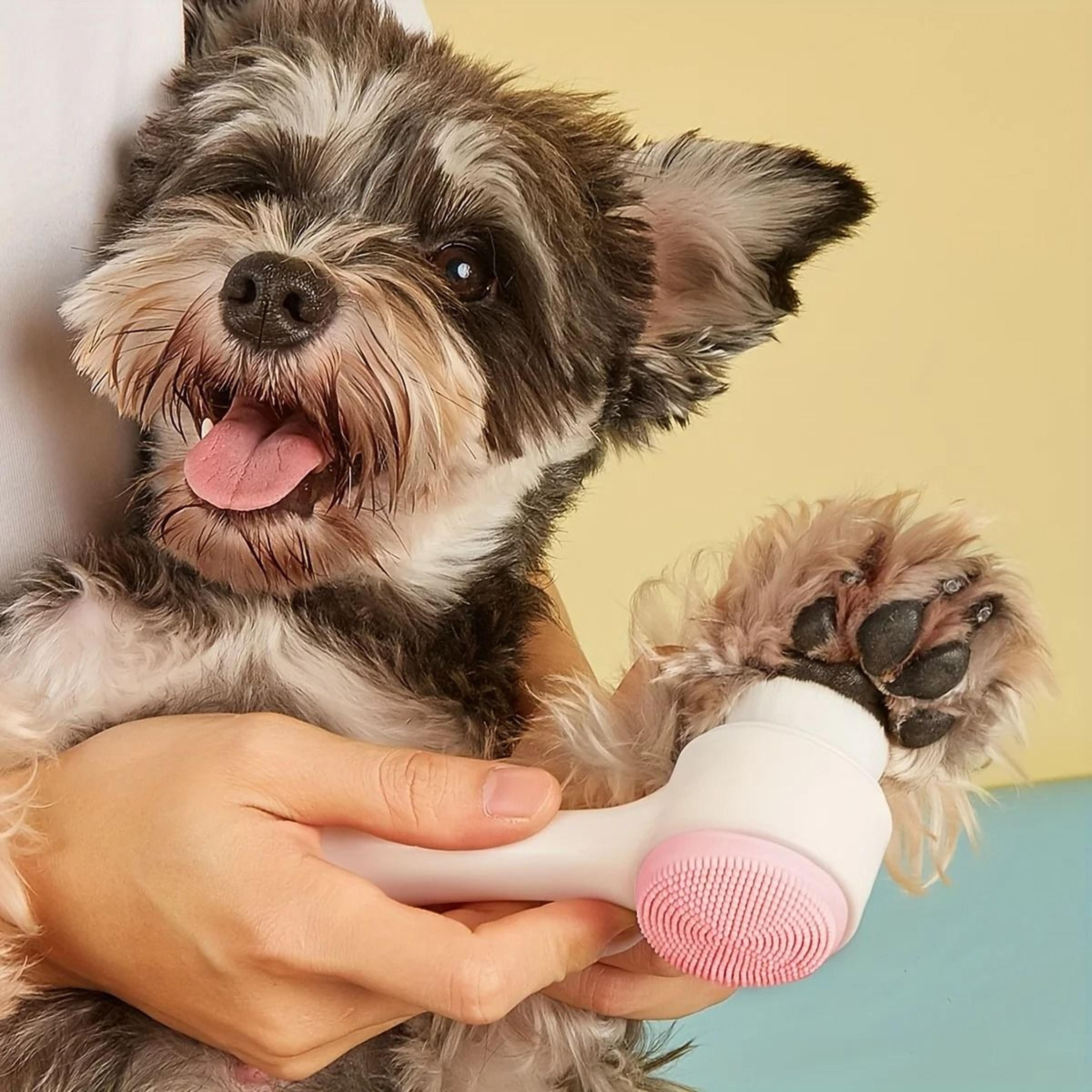 Silicone Pet Paw Cleaner And Massage Brush 1