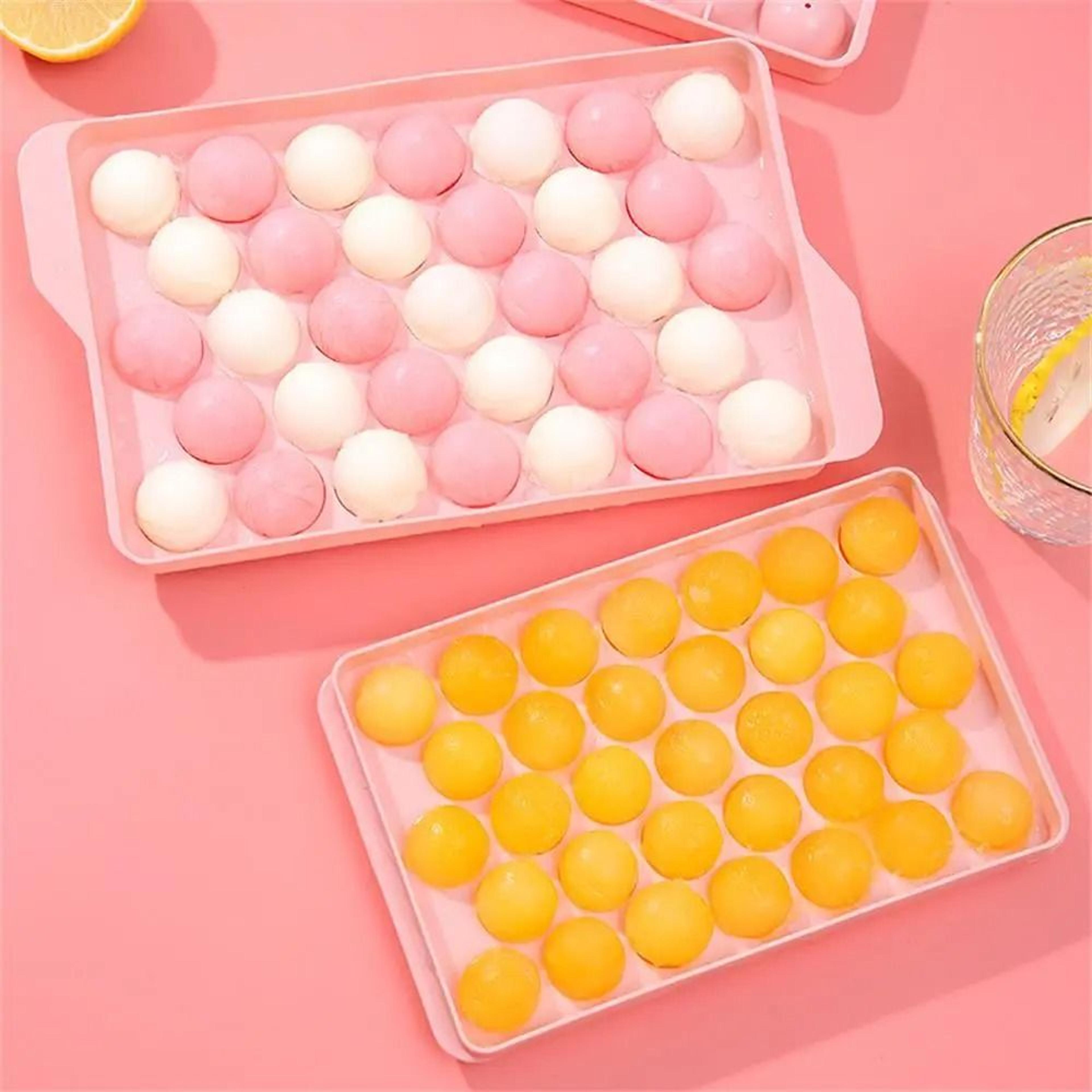 3D Round Ice Cube Tray With Lid 3