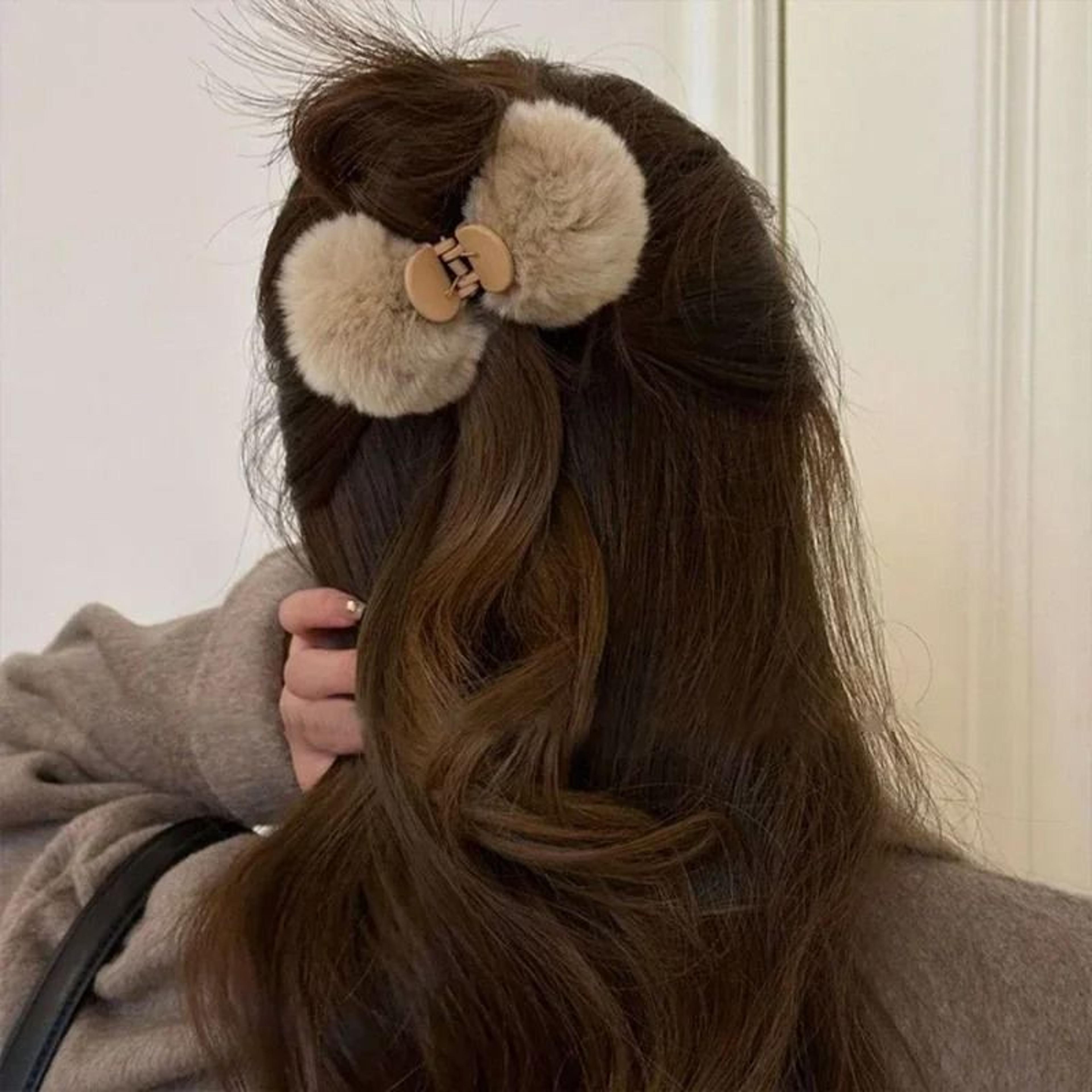 Cute Rabbit Plush Hair Claw Clip  Soft Pom Pom Bunny Hairpin For Women And Girls 3