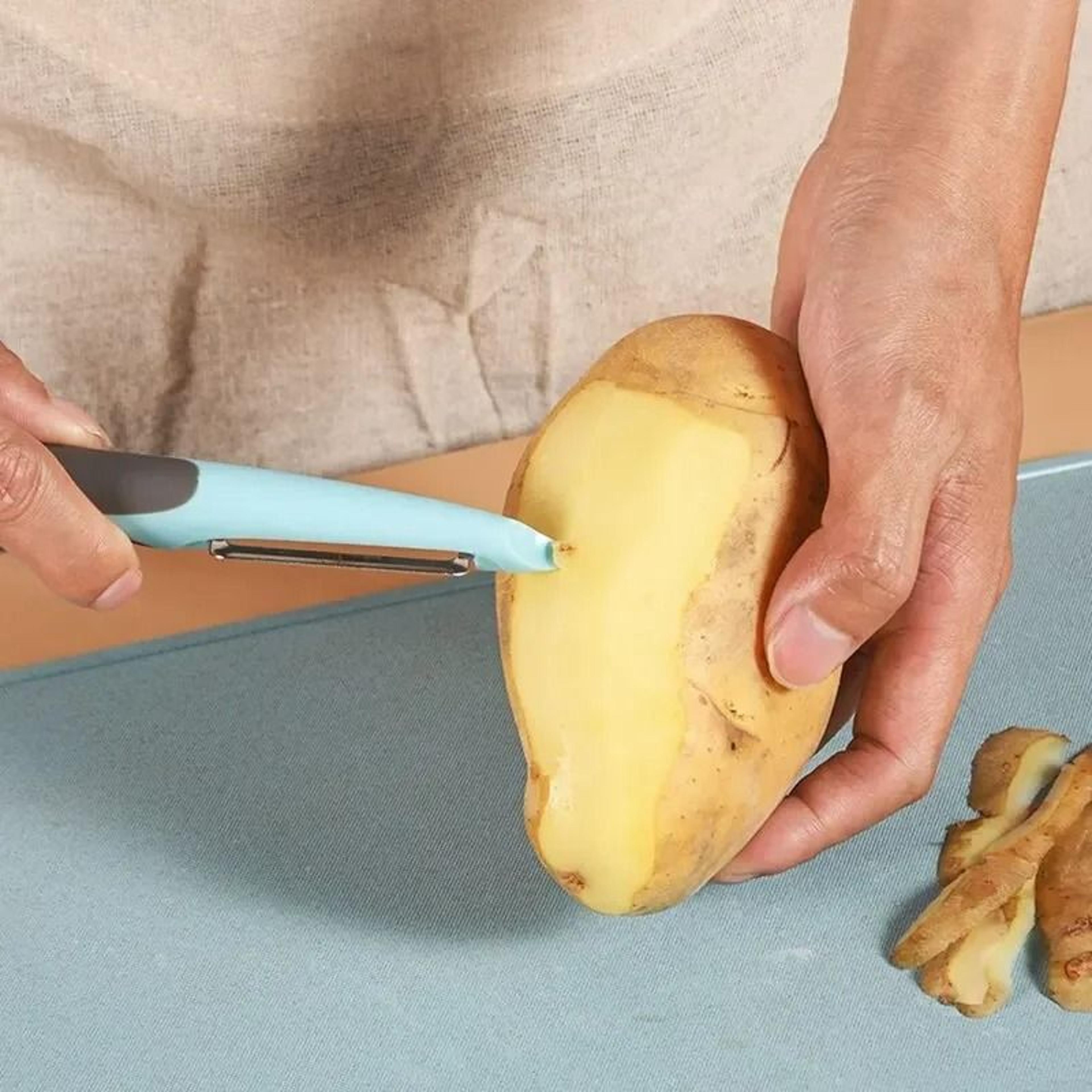 Stainless Steel MultiFunctional Vegetable And Fruit Peeler Kitchen Tool 2