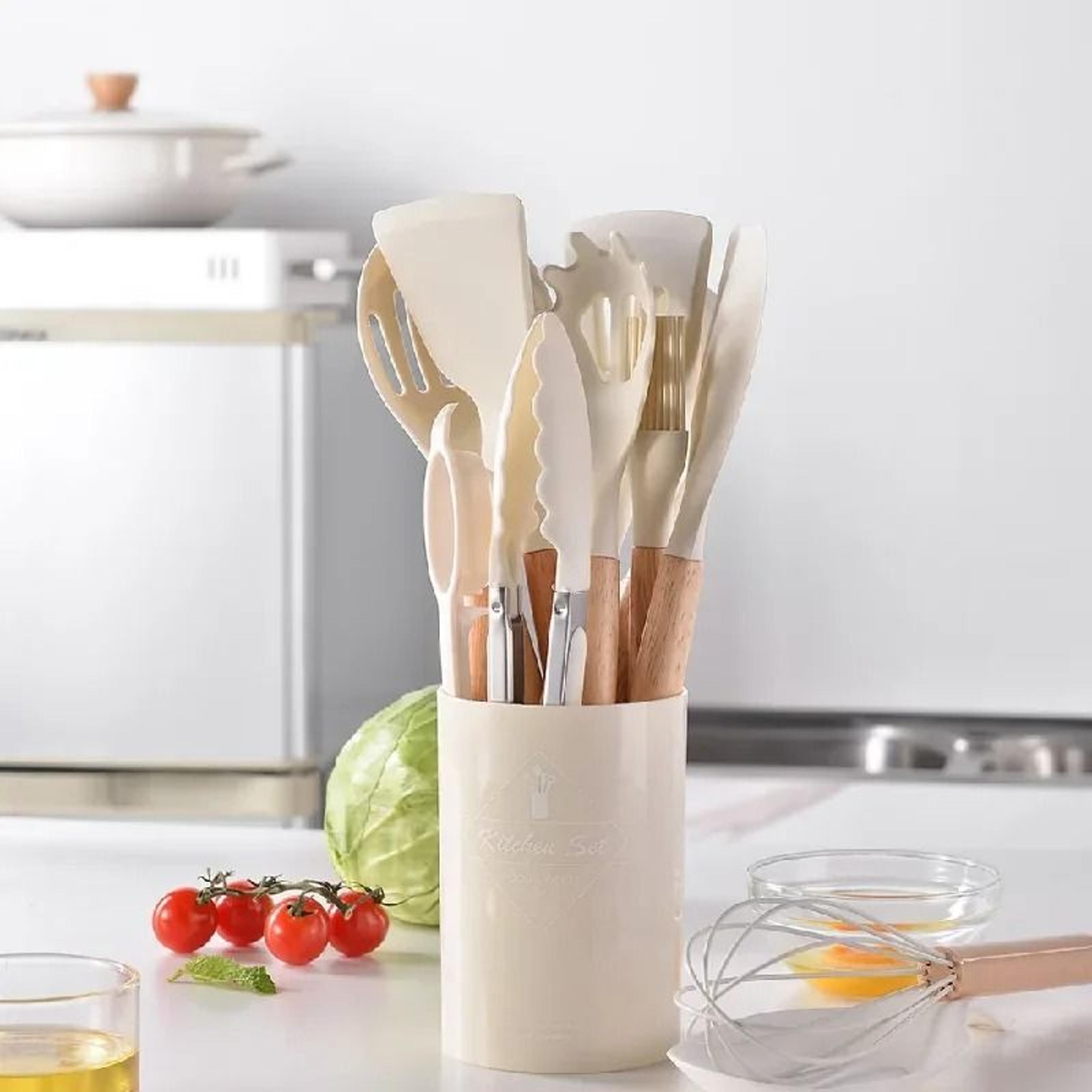 12Pcs Silicone Utensils Set Non Stick Cookware Spatula Shovel Egg Beaters Wooden Handle Kitchenware