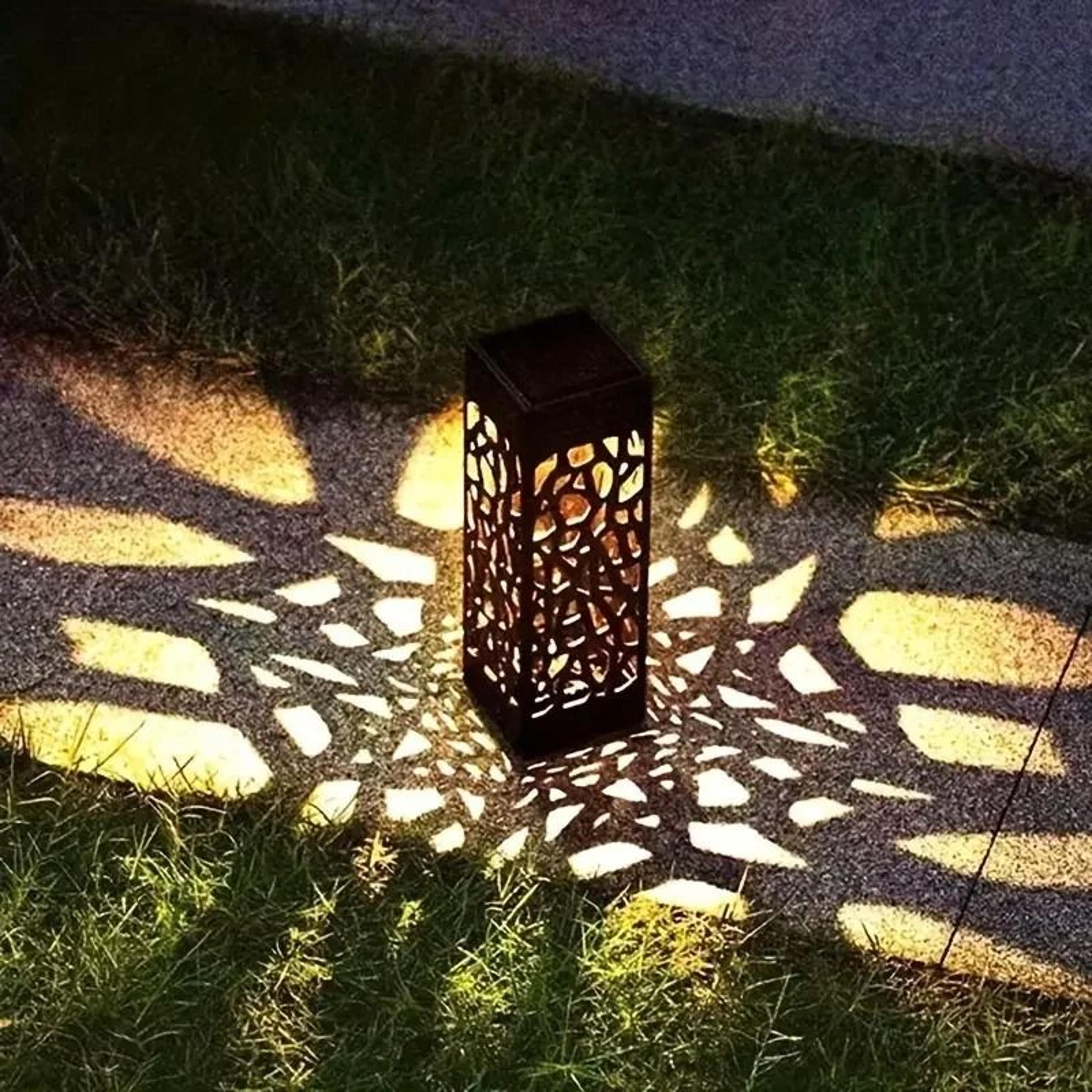Solar LED Decorative Garden Stake Lights Set 3