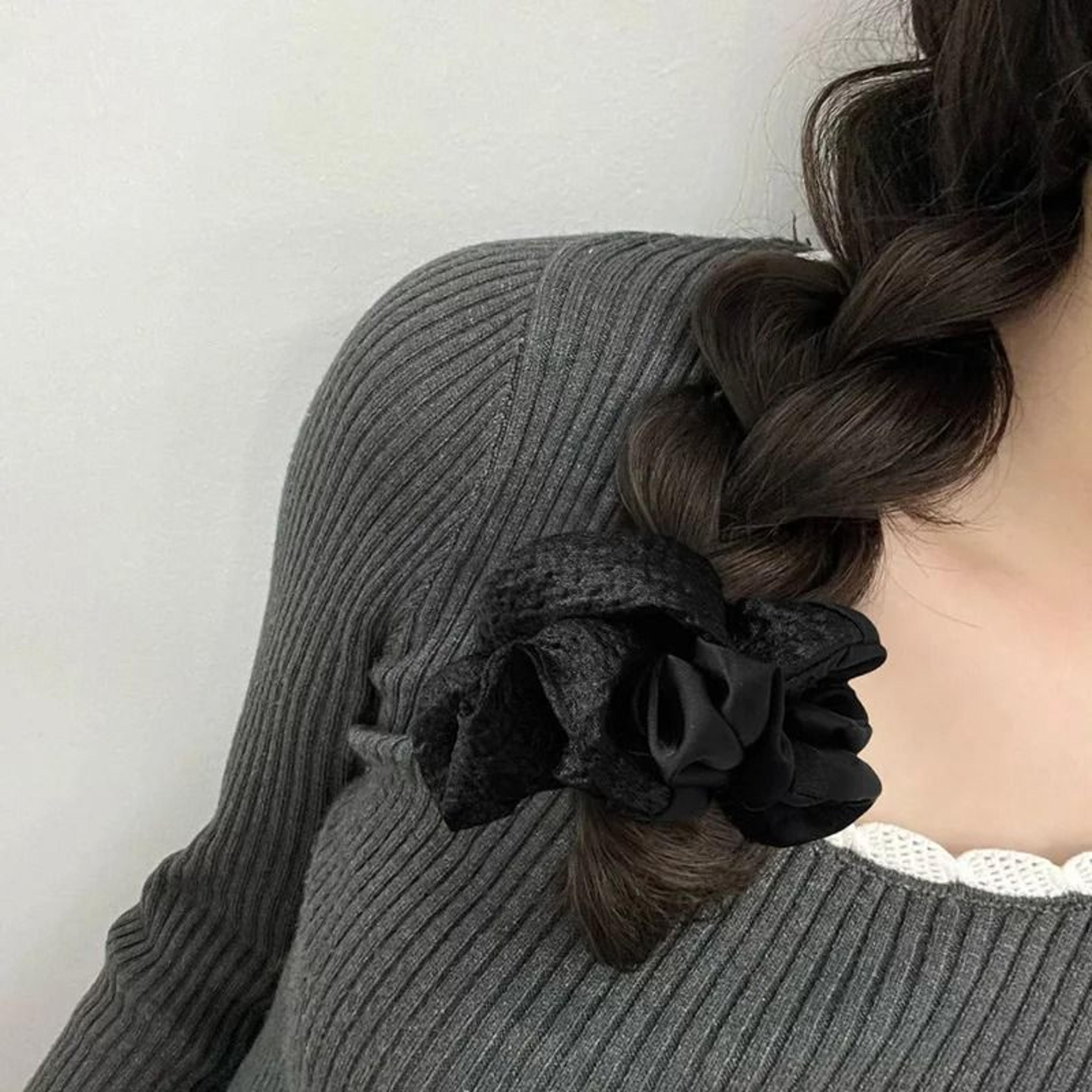 Large Elegant Scrunchie For Women 2