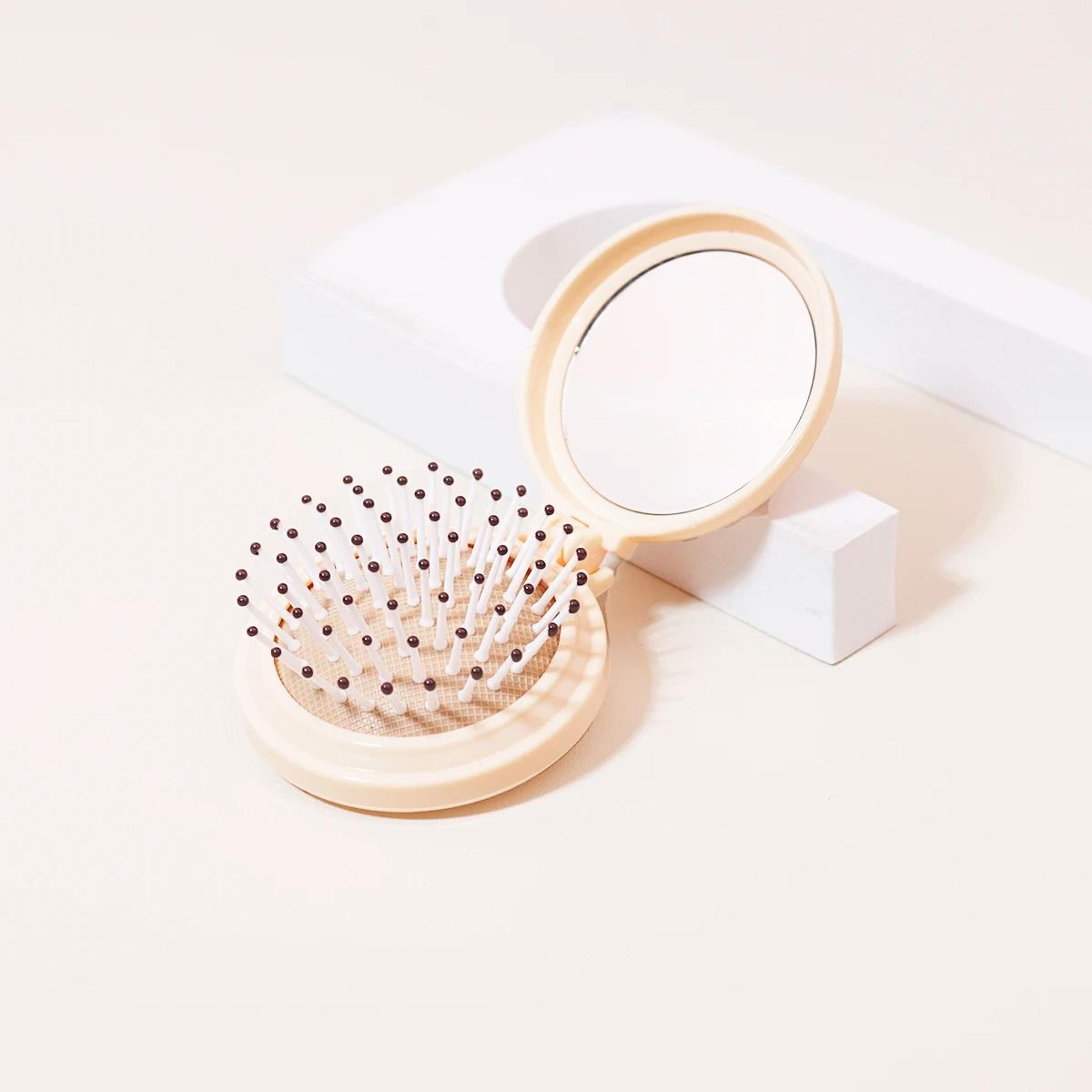 Mini Folding Hair Brush With Mirror For Travel And Wig Styling 10