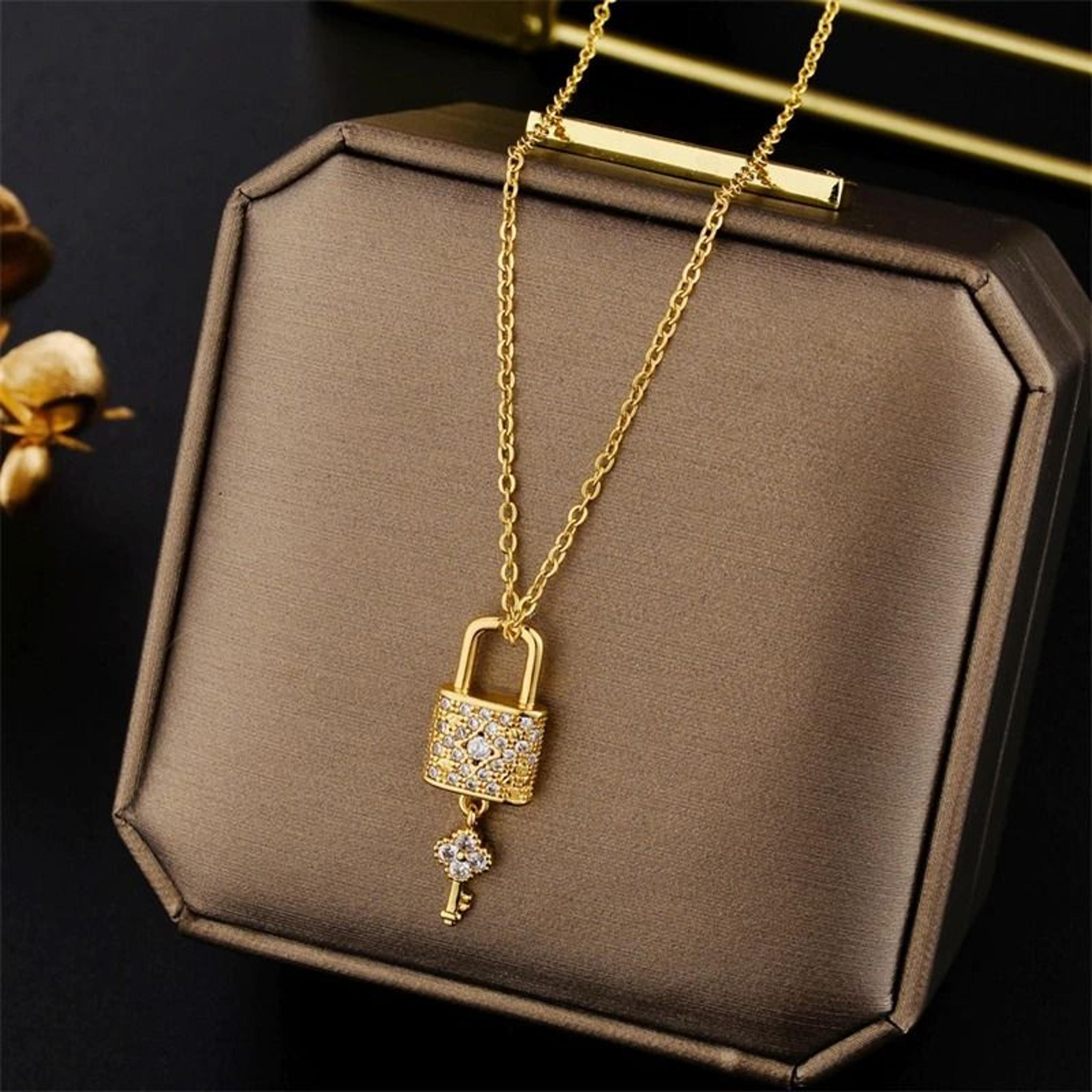 Zircon Crystal Lock And Key Pendant Necklace 3