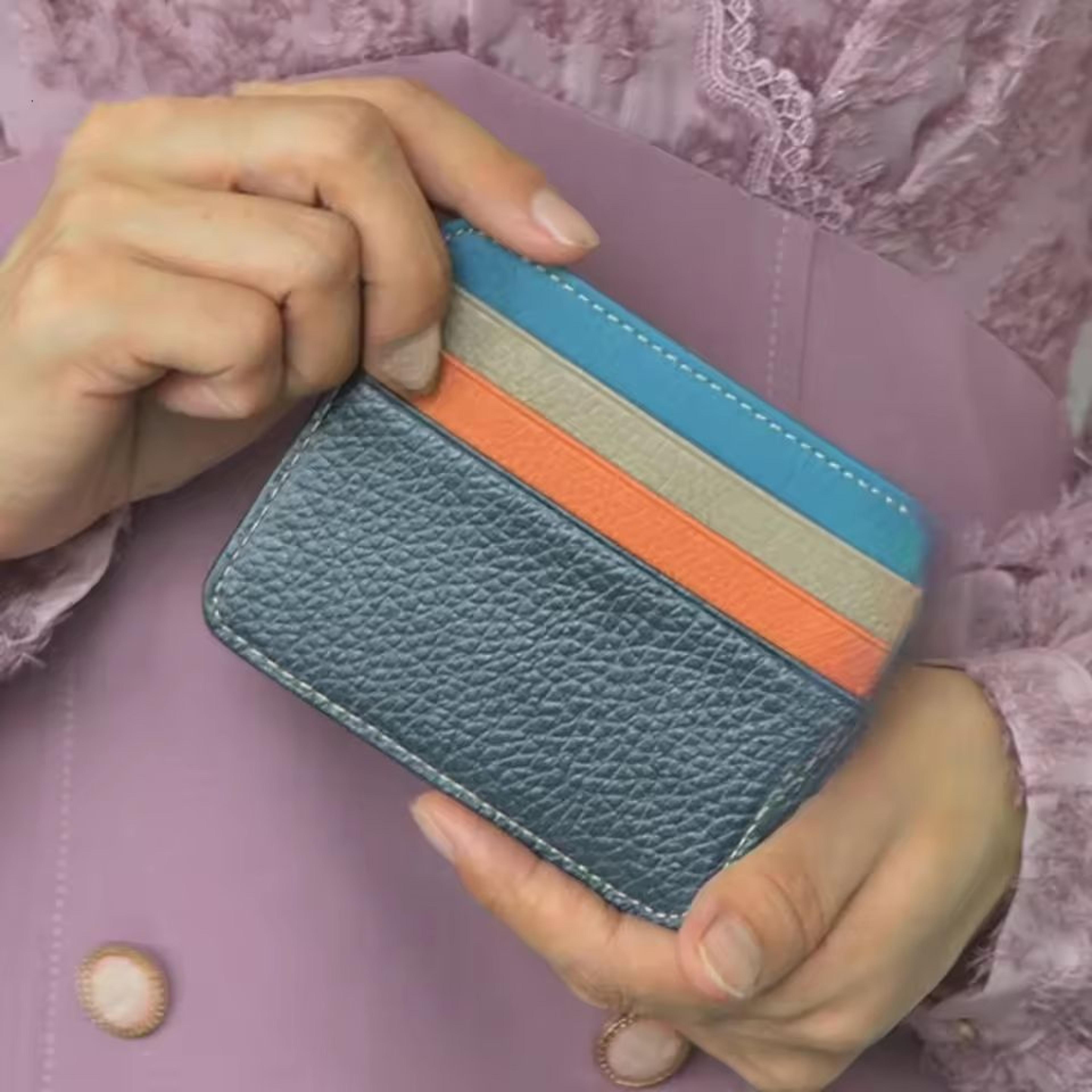 Ultra Thin Credit Card Holder Wallet 1