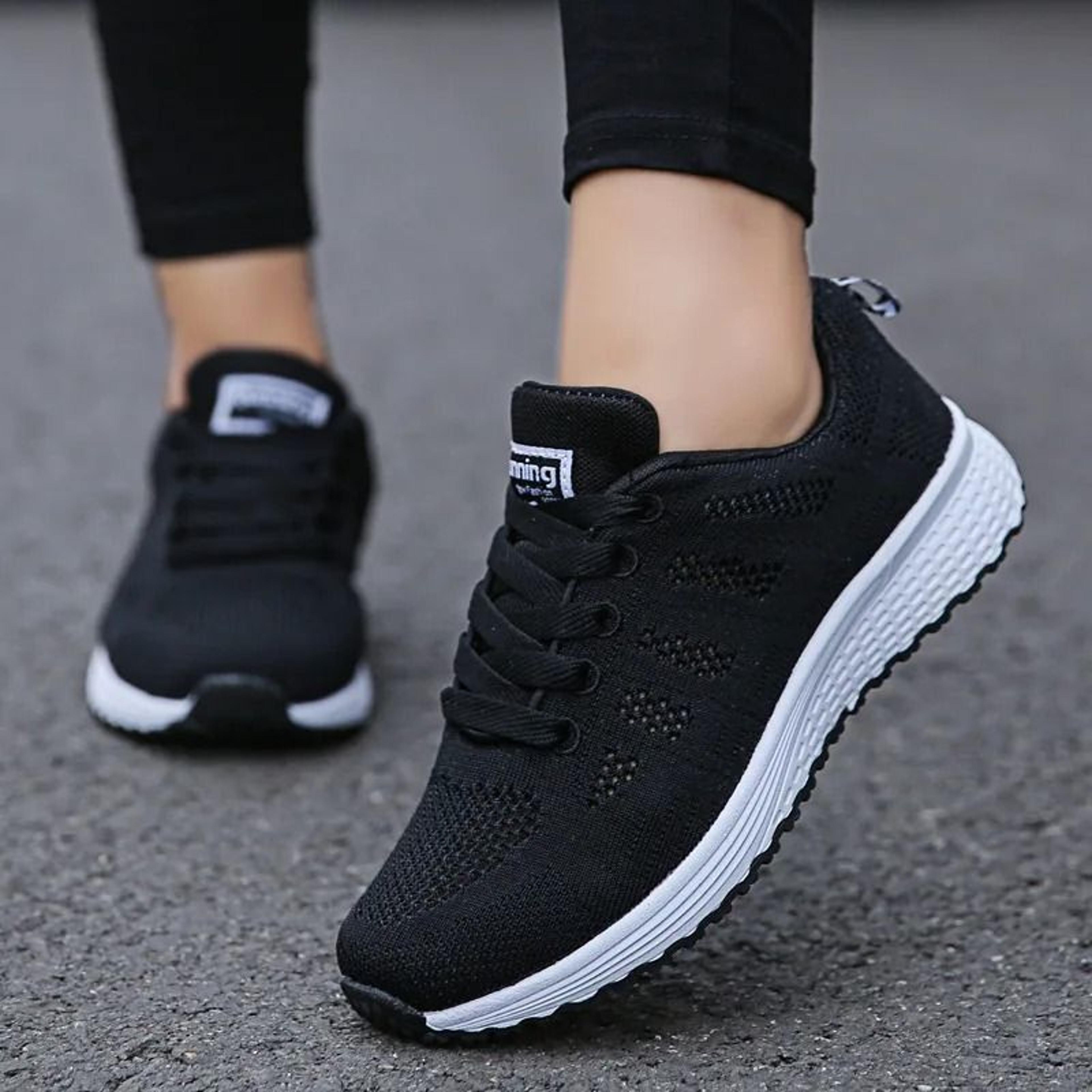 Womens Breathable Mesh Walking Shoes 7
