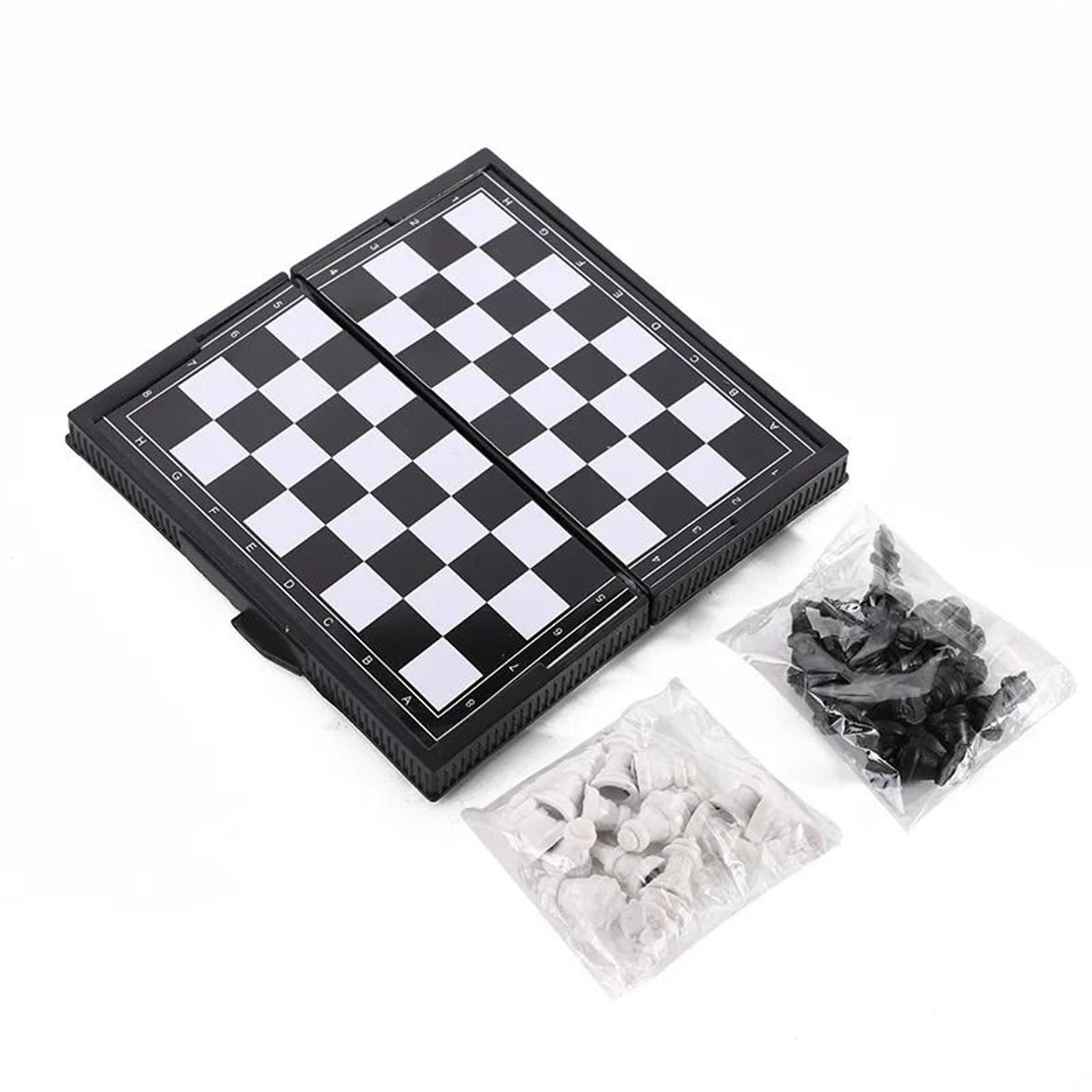 Mini Magnetic Chess Set Folding Portable Board Game 5