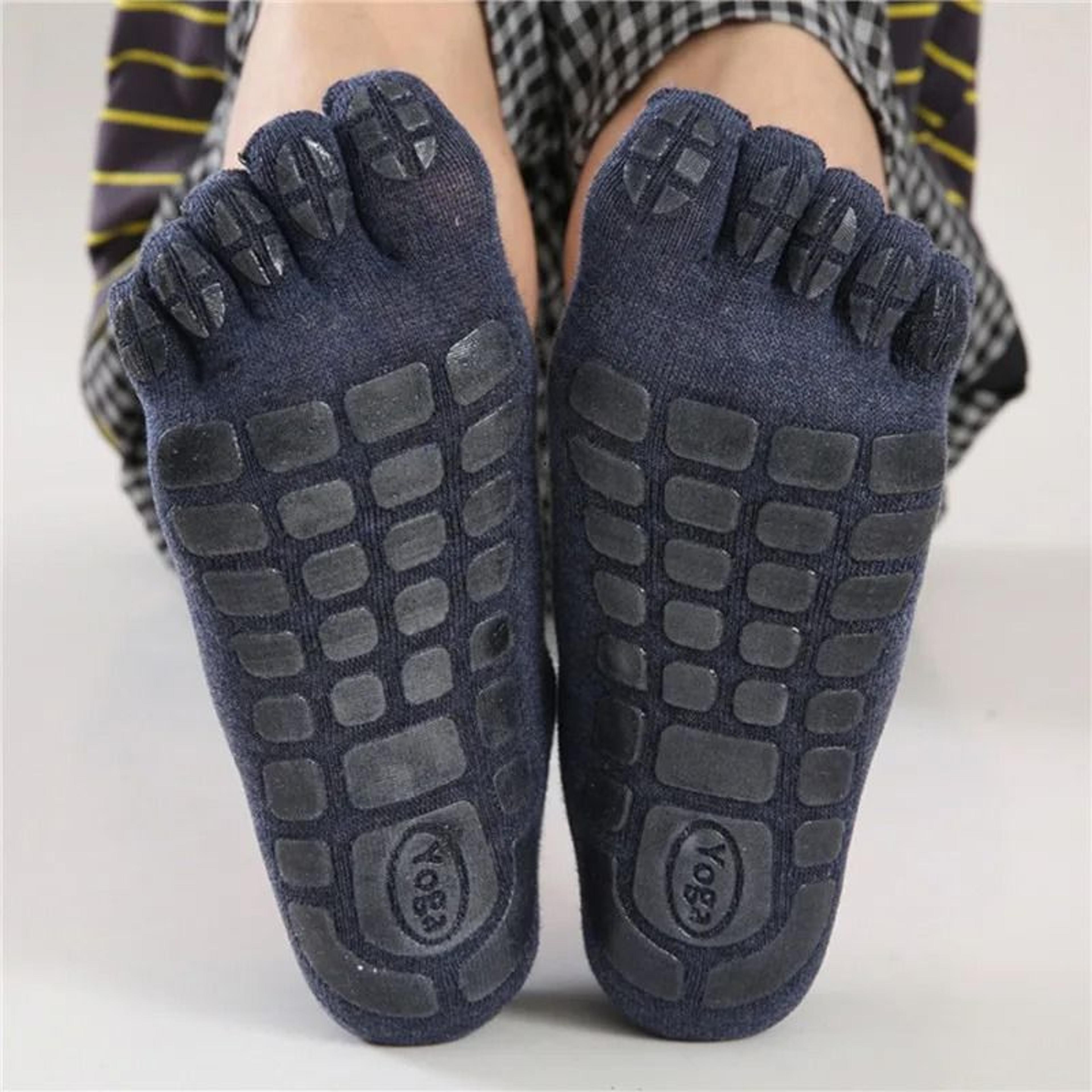 Mens Winter Five Finger Toe Socks Warm Non Slip Low Calf Floor Socks 1