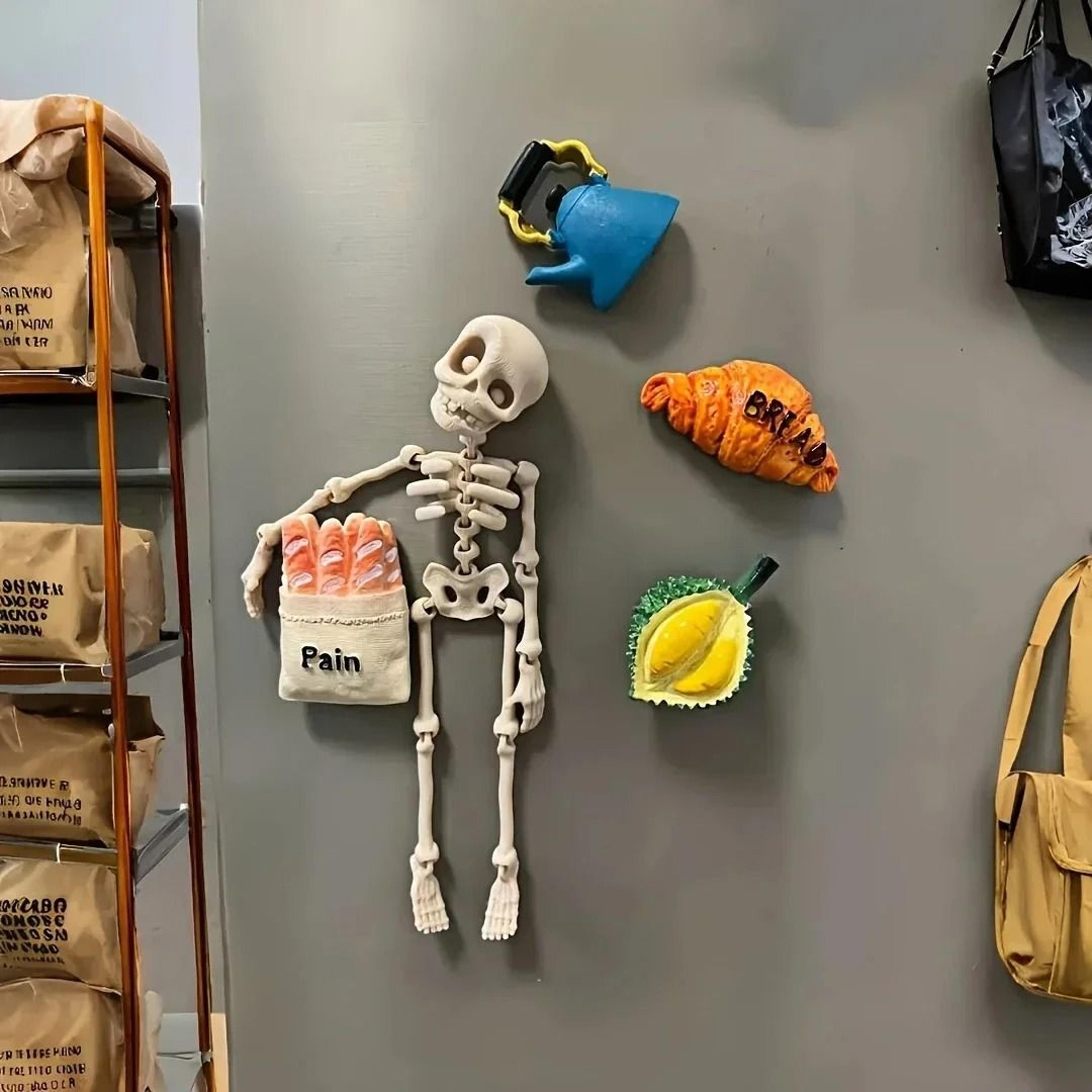 Magnetic Poseable Skull Fridge Magnet Funny Halloween Kitchen Decor Quirky Home Accessory 5
