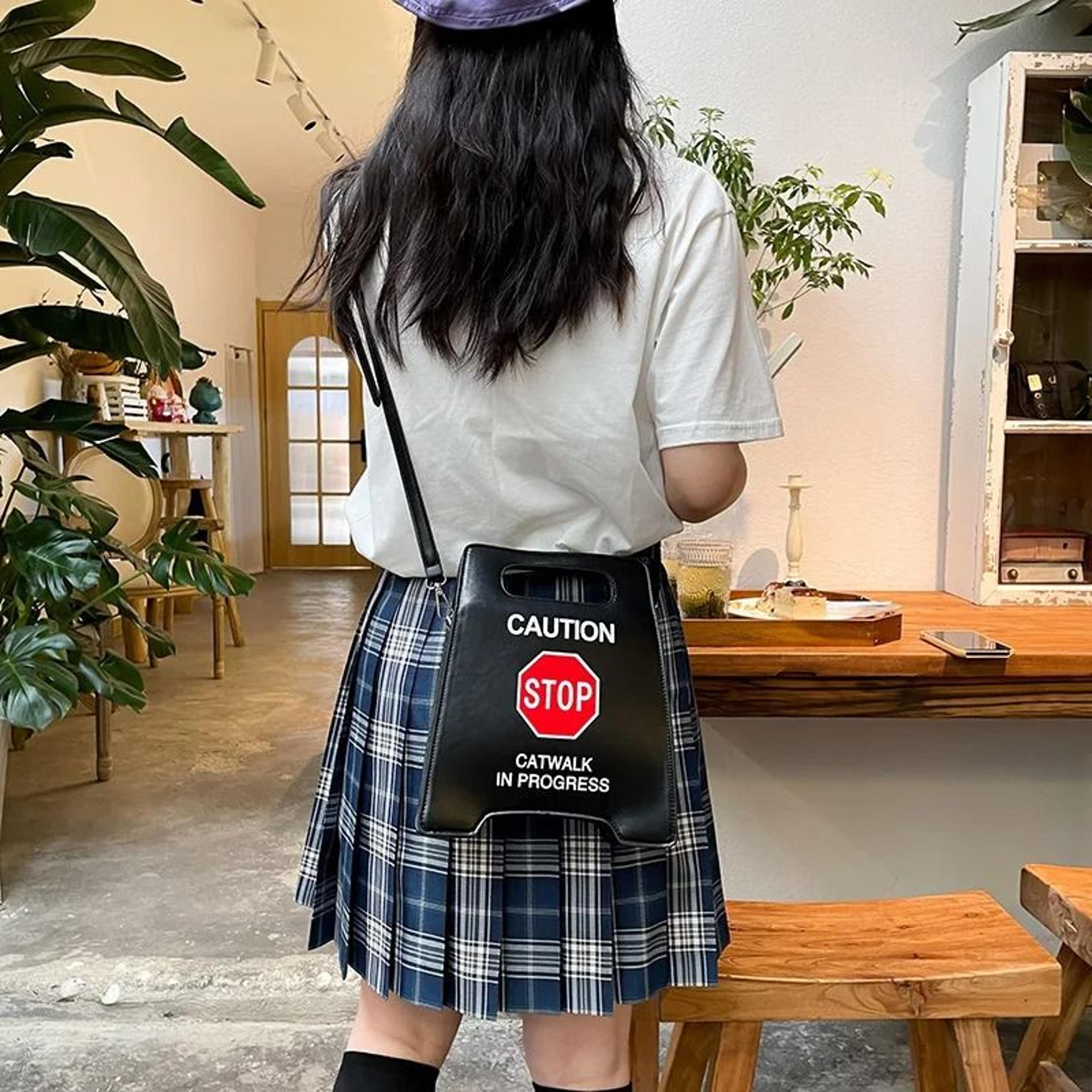 Novelty Stop Sign Crossbody Handbag 2