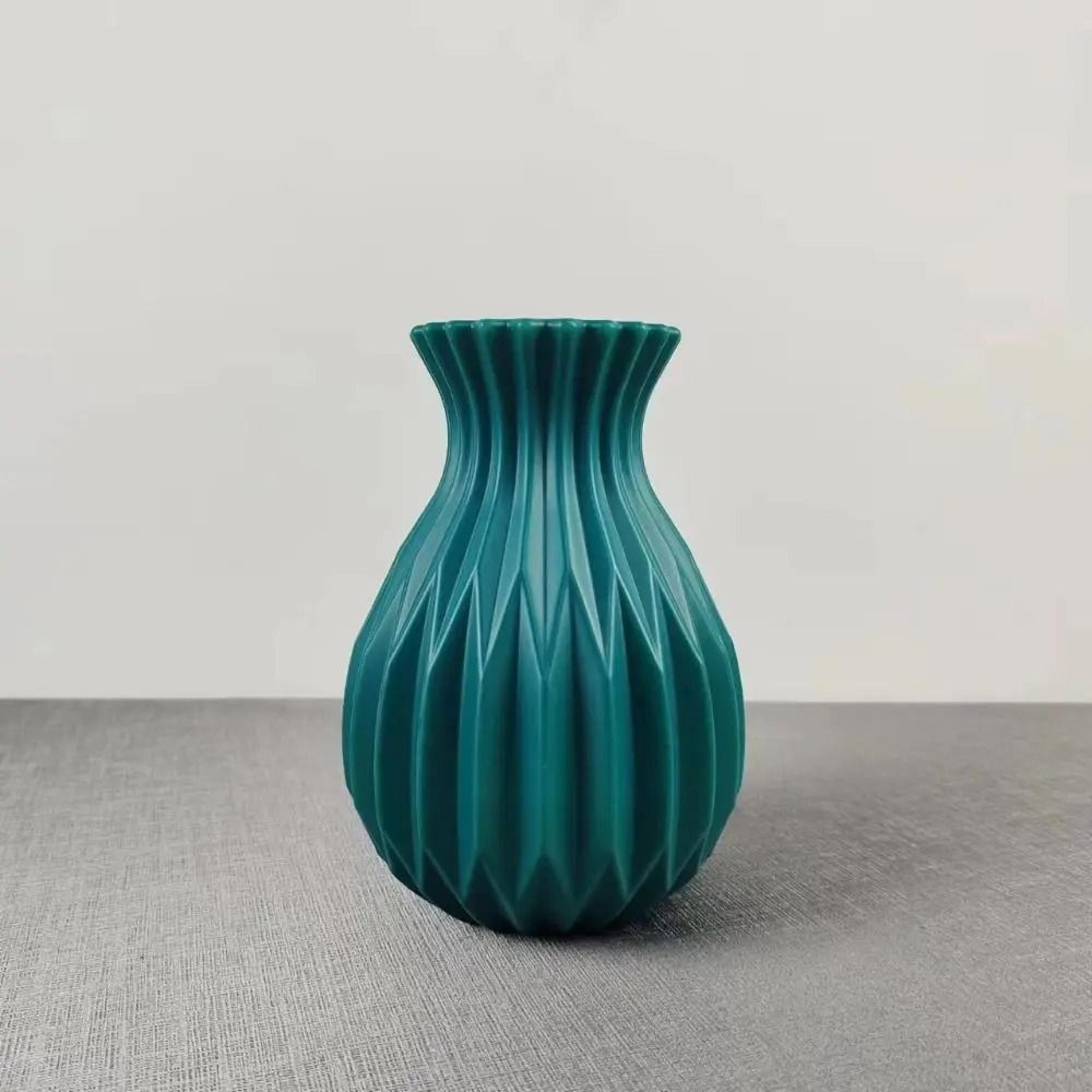 Nordic Minimalist Geometric Plastic Flower Vase 2