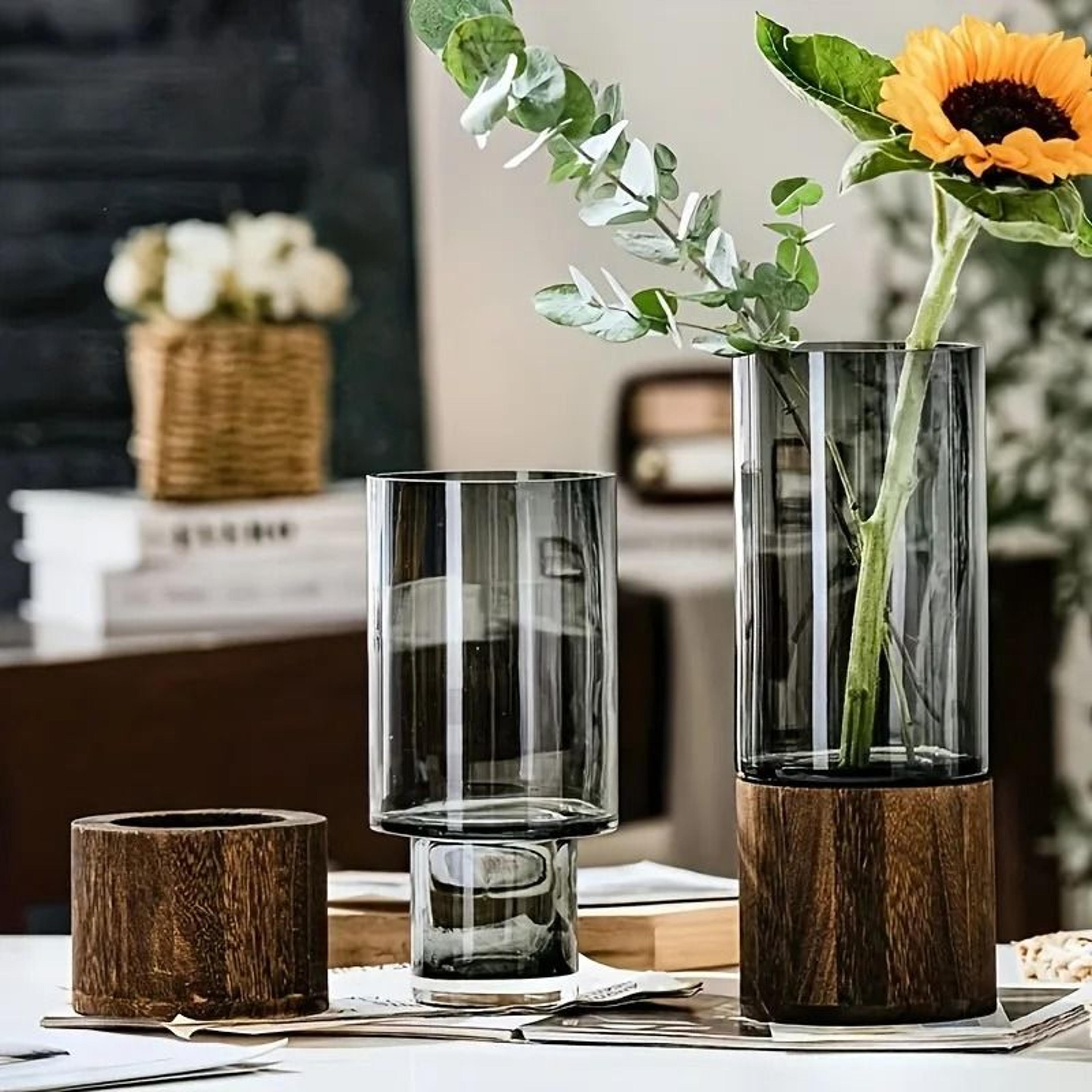 Light Luxury Simple Retro Glass Vase 3