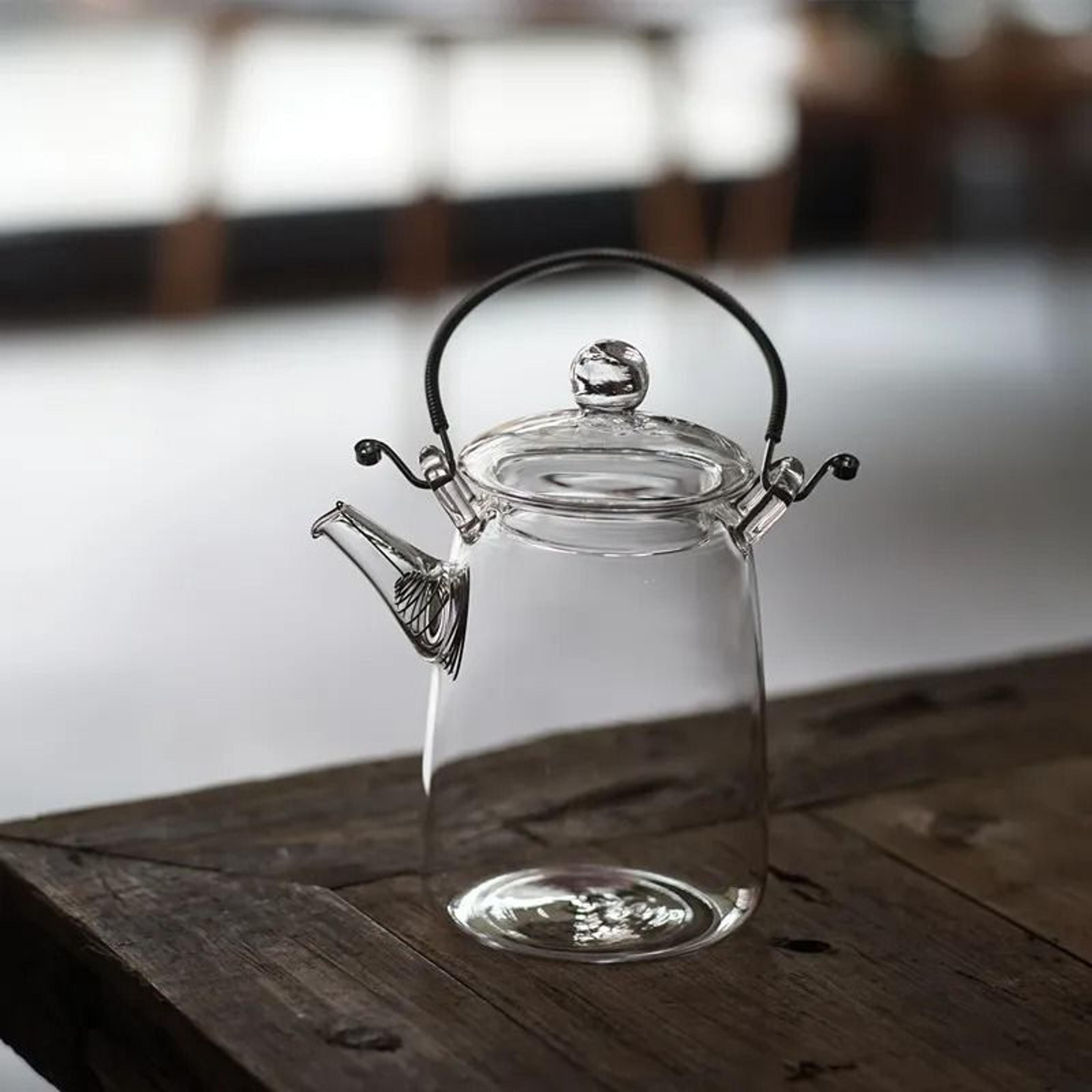 Japanese Handmade Heat Resistant Glass Teapot With Traditional Beam Handle 7