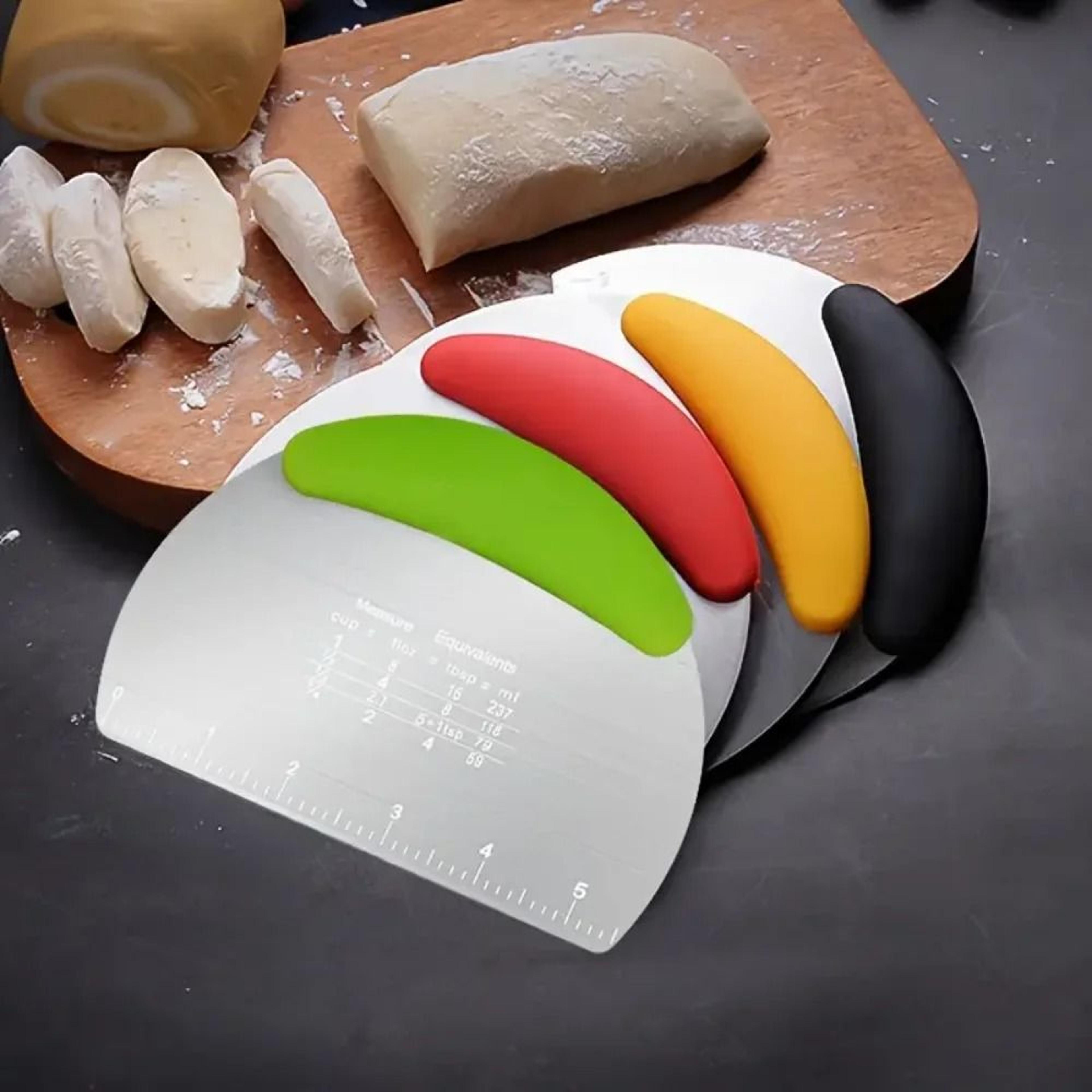 Professional Stainless Steel Pastry Scraper And MultiFunctional Dough Cutter 5