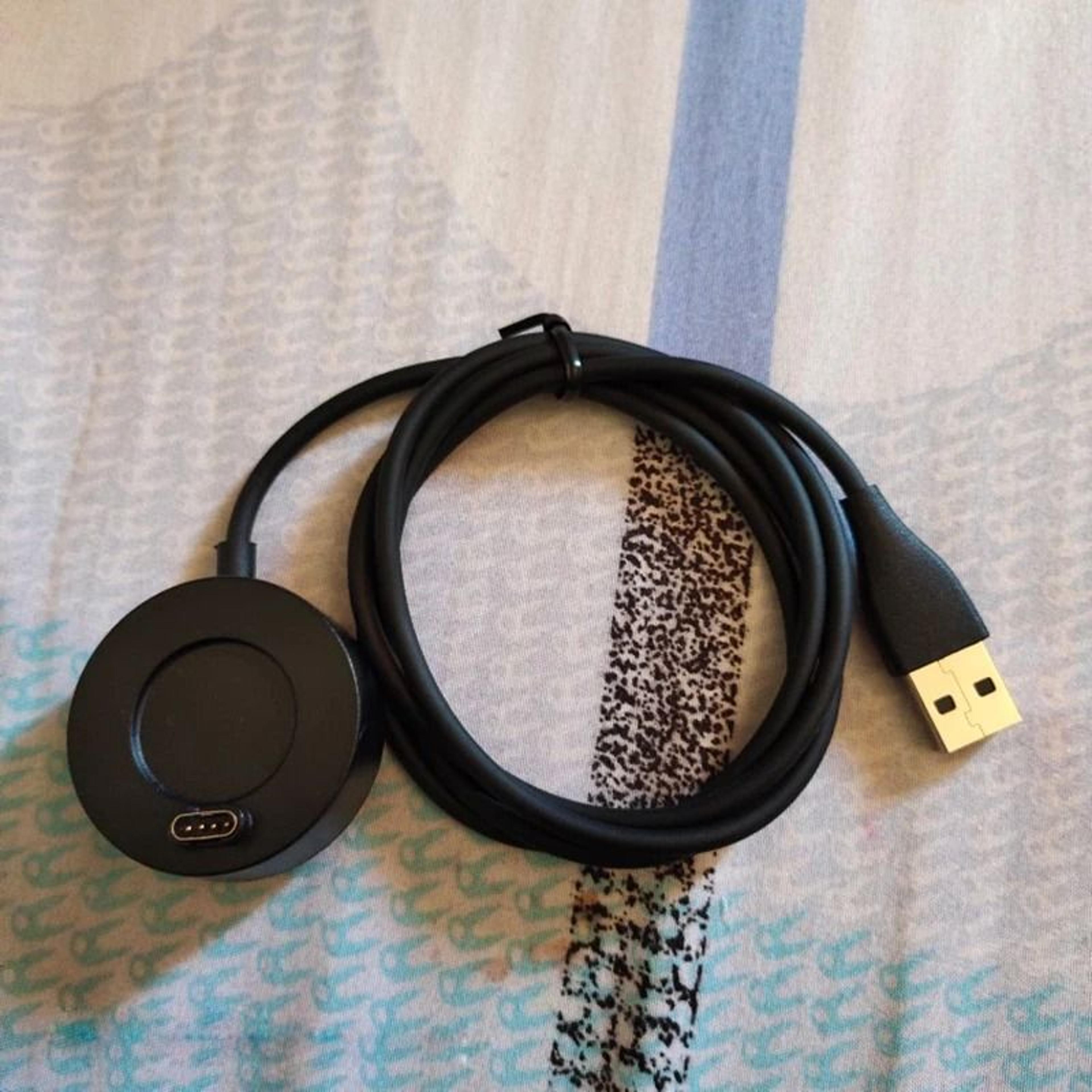Professional High Stability USB Charging Cable And Protective Dust Plug Kit For Garmin Smartwatches 4