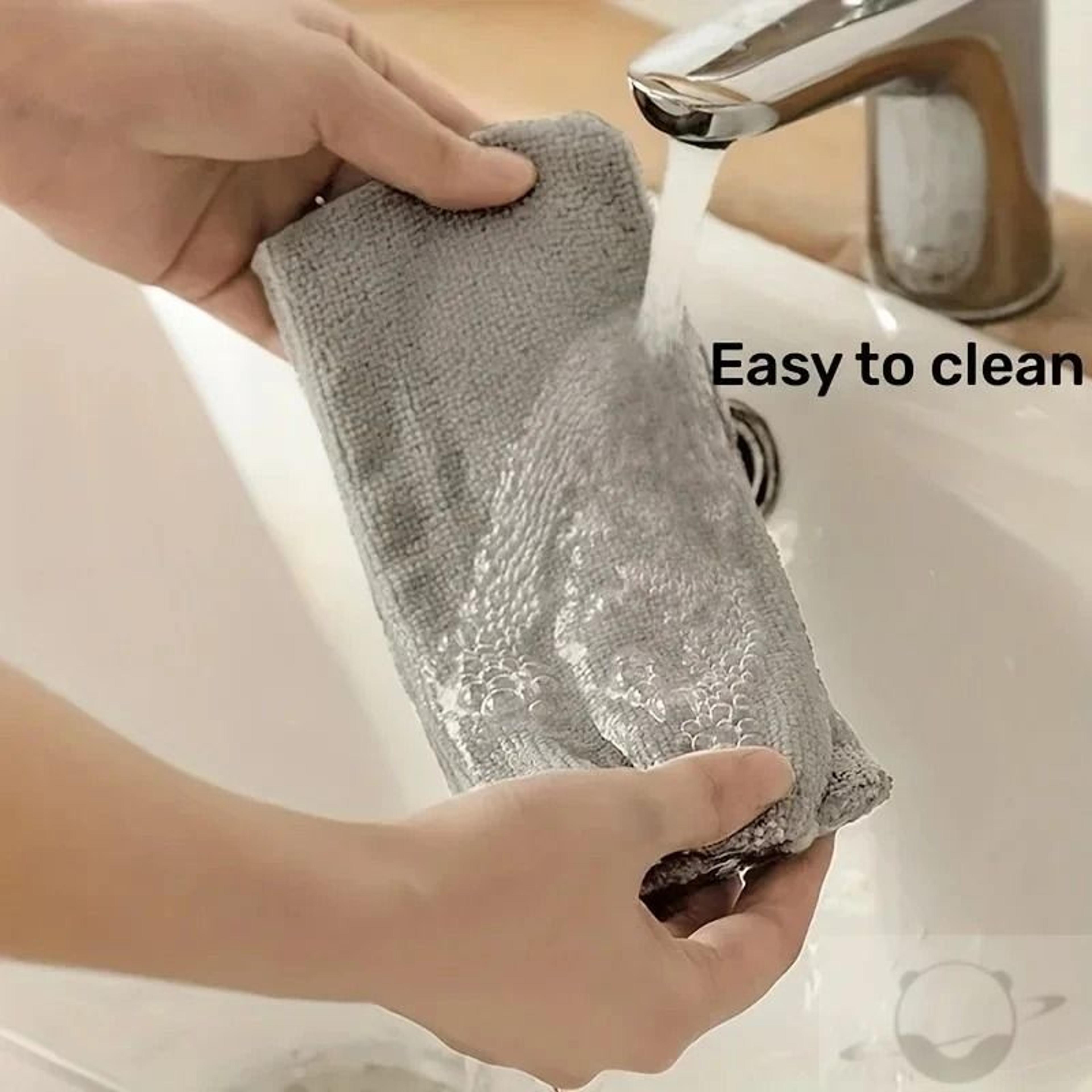 Long Handle UnderFurniture And Ceiling Dust Mop 2