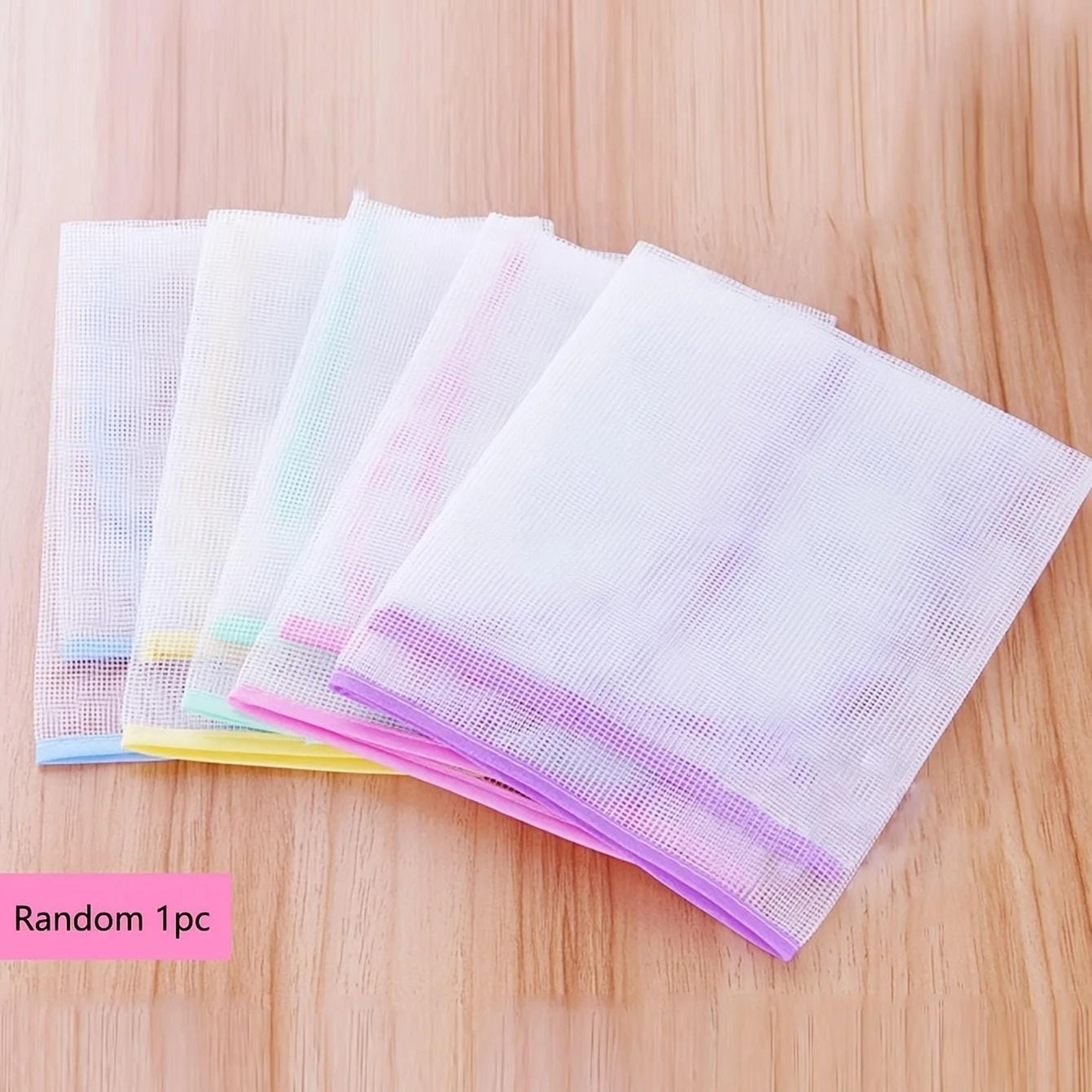 Random Color Mesh Ironing Guard  HighTemperature Insulation Pad For Delicate Clothing Protection 3