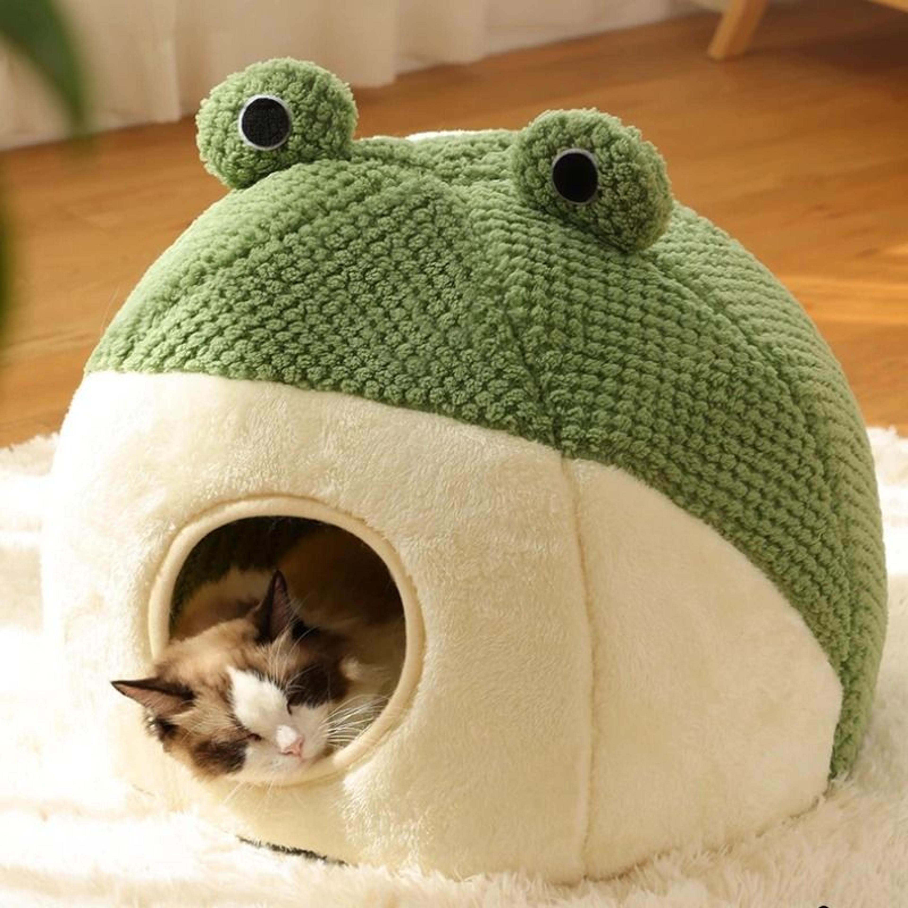 Plush Frog Shape Pet Nest  Winter Warm Dog  Cat Villa 8