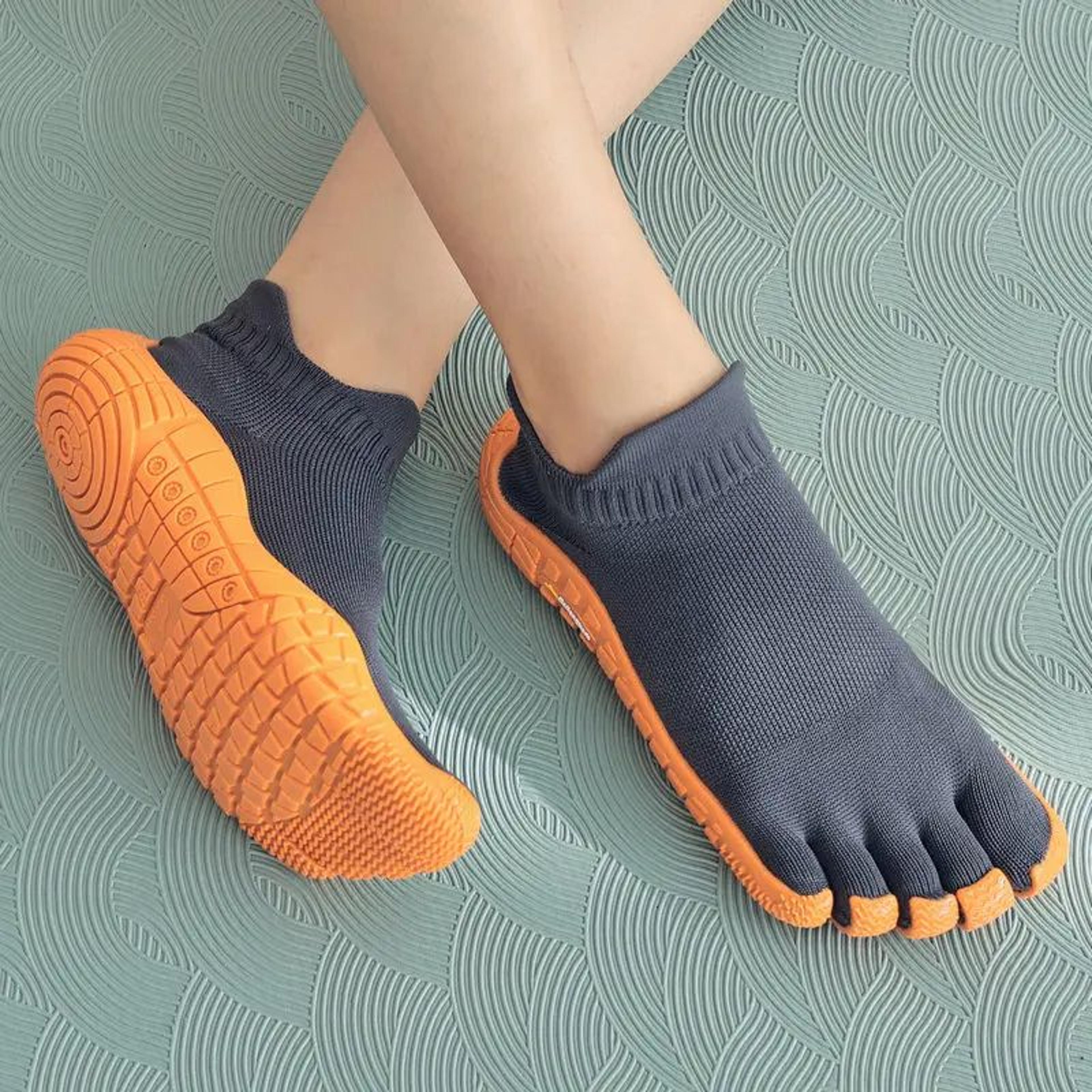 Five Finger Barefoot Shoes Split Toe Indoor Outdoor Sports Yoga Shoes 5