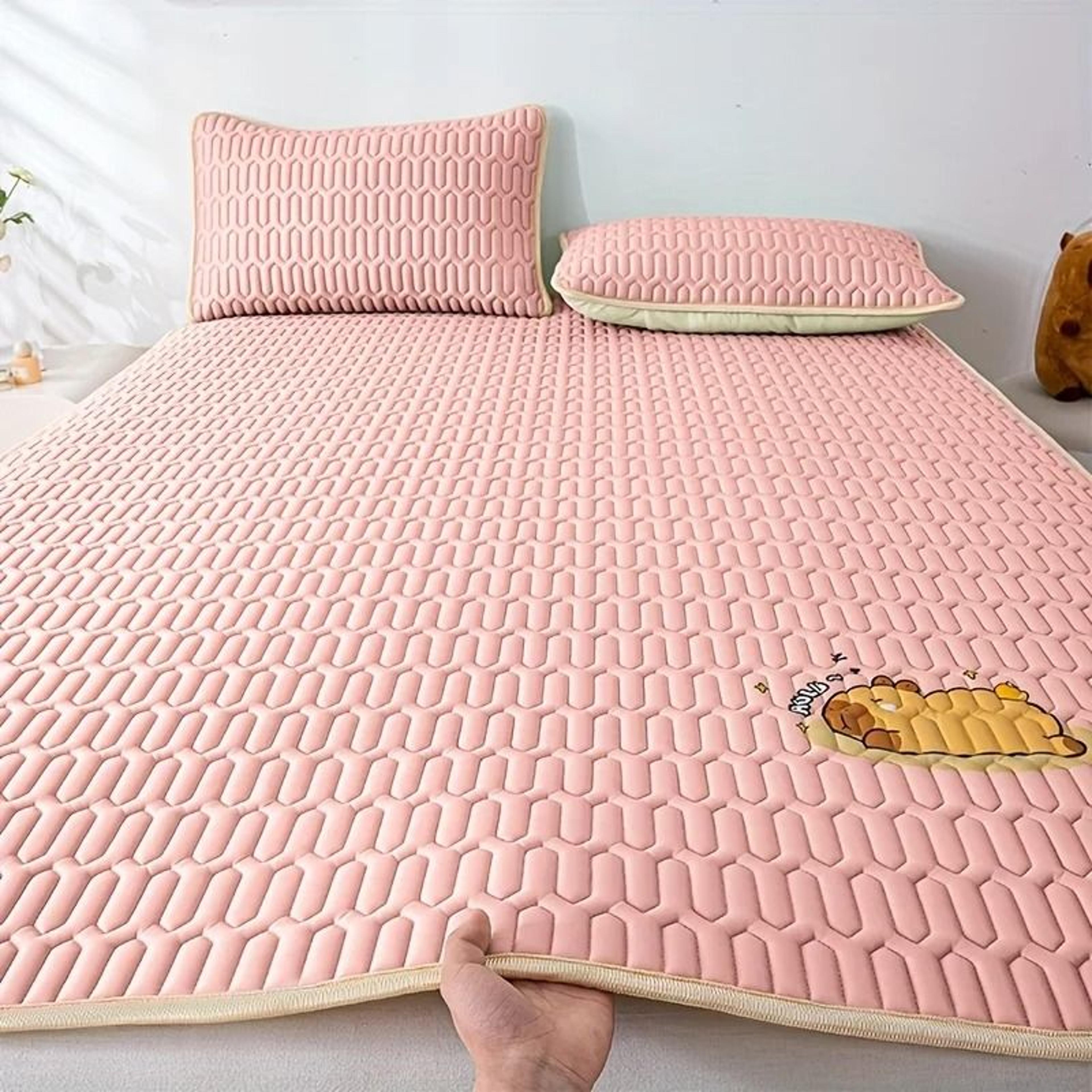 UltraSoft Cooling Mattress Pad  Breathable Hypoallergenic Bed Topper With Charming Designs 10