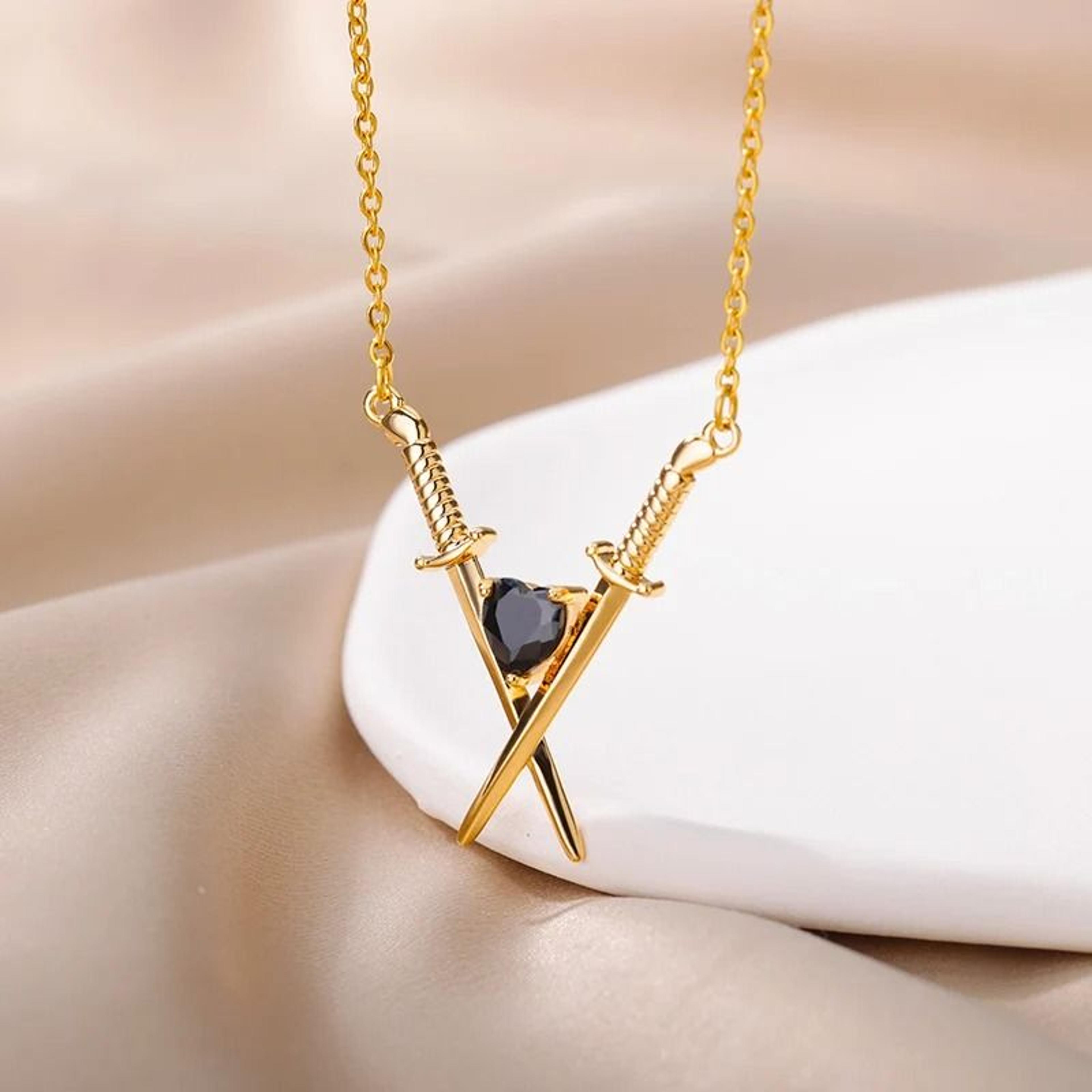 Vintage Gothic Sword And Heart Pendant Necklace  Stainless Steel Aesthetic Jewelry 2