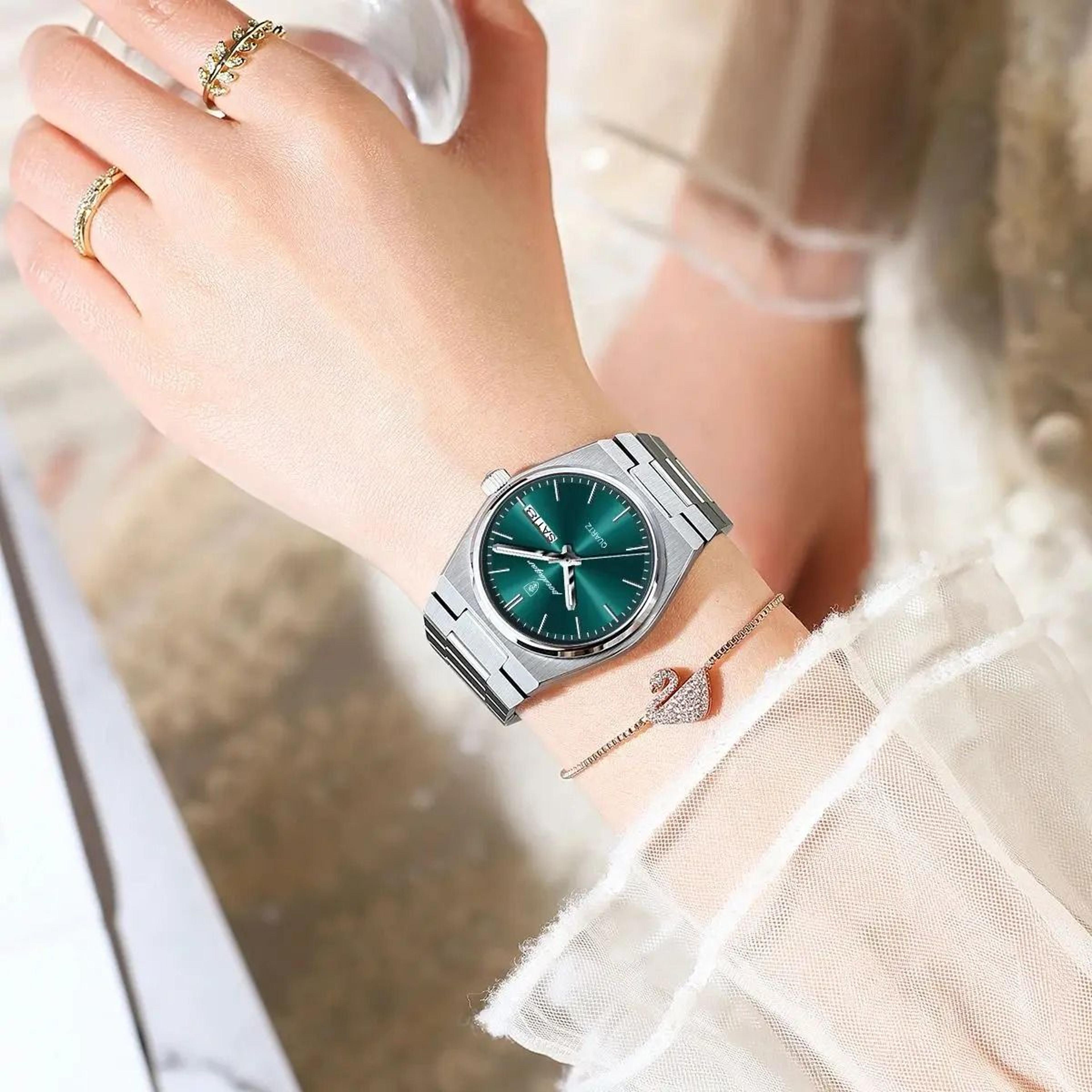 Stainless Steel Quartz Watch  Waterproof Luxury Timepiece With Date And Week Display For Women 2