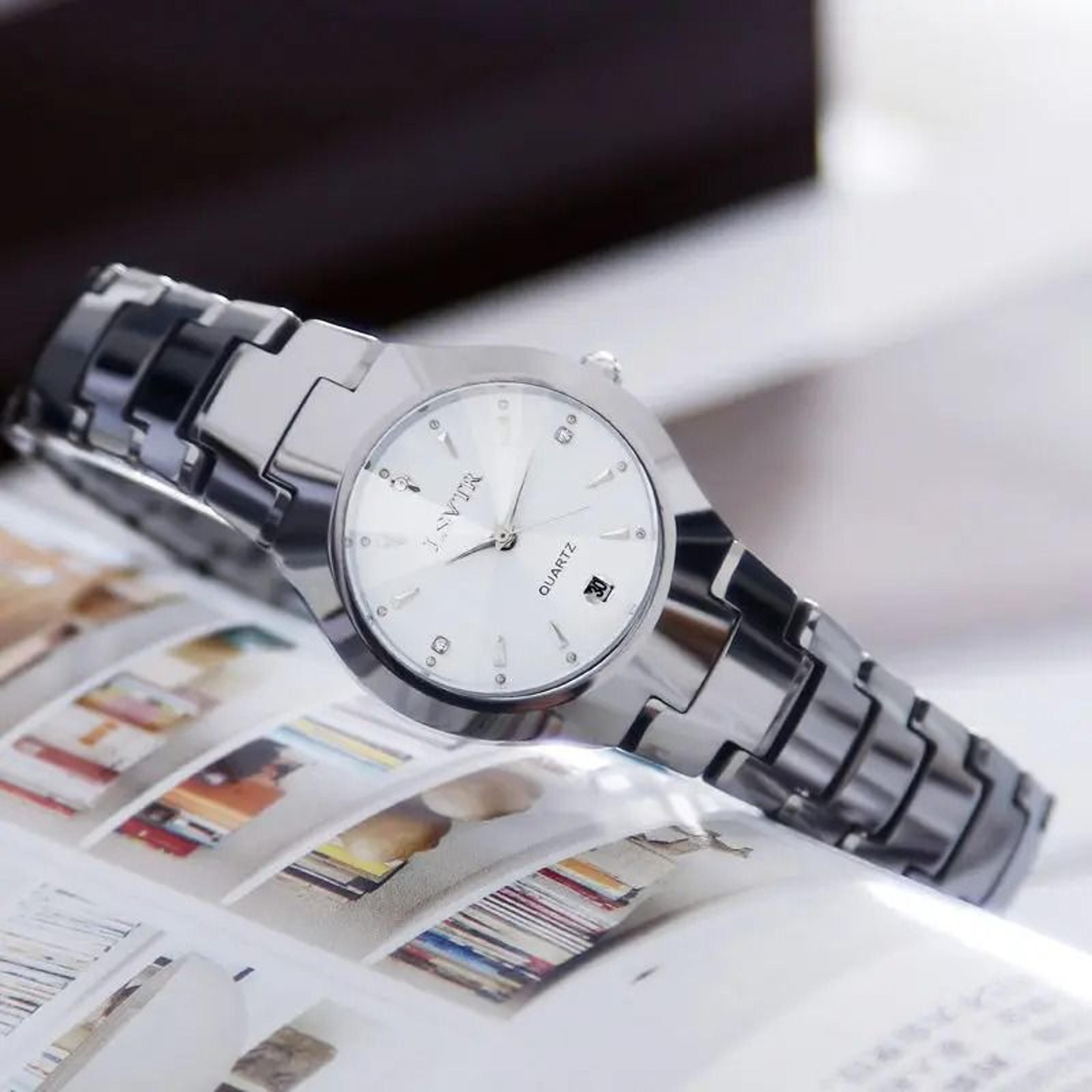 Stainless Steel Business Watch  Luxury Waterproof Quartz Timepiece With Calendar For Men Women And  8