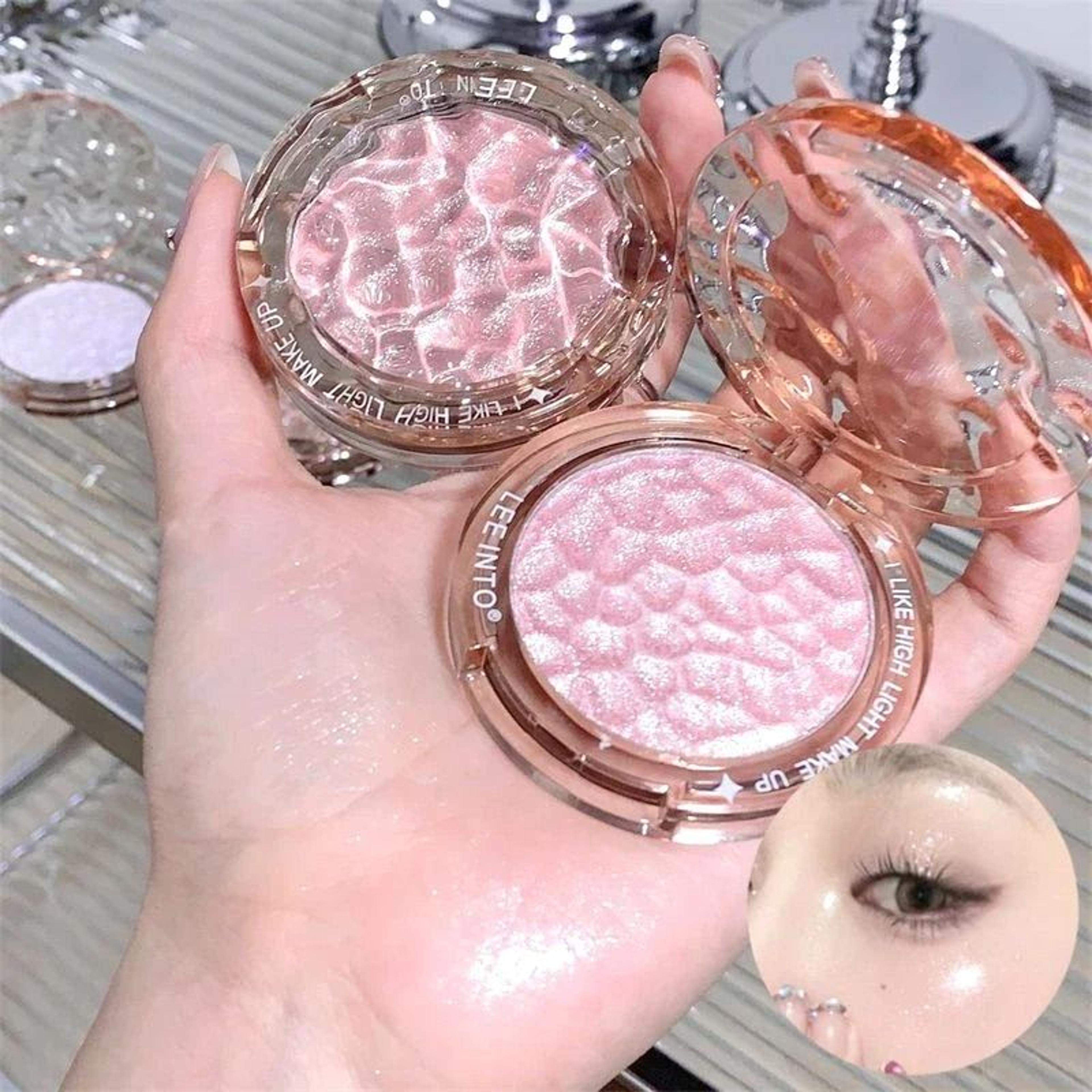 HighGloss Illuminating Palette  Professional Glitter Highlight  Contour Duo 1