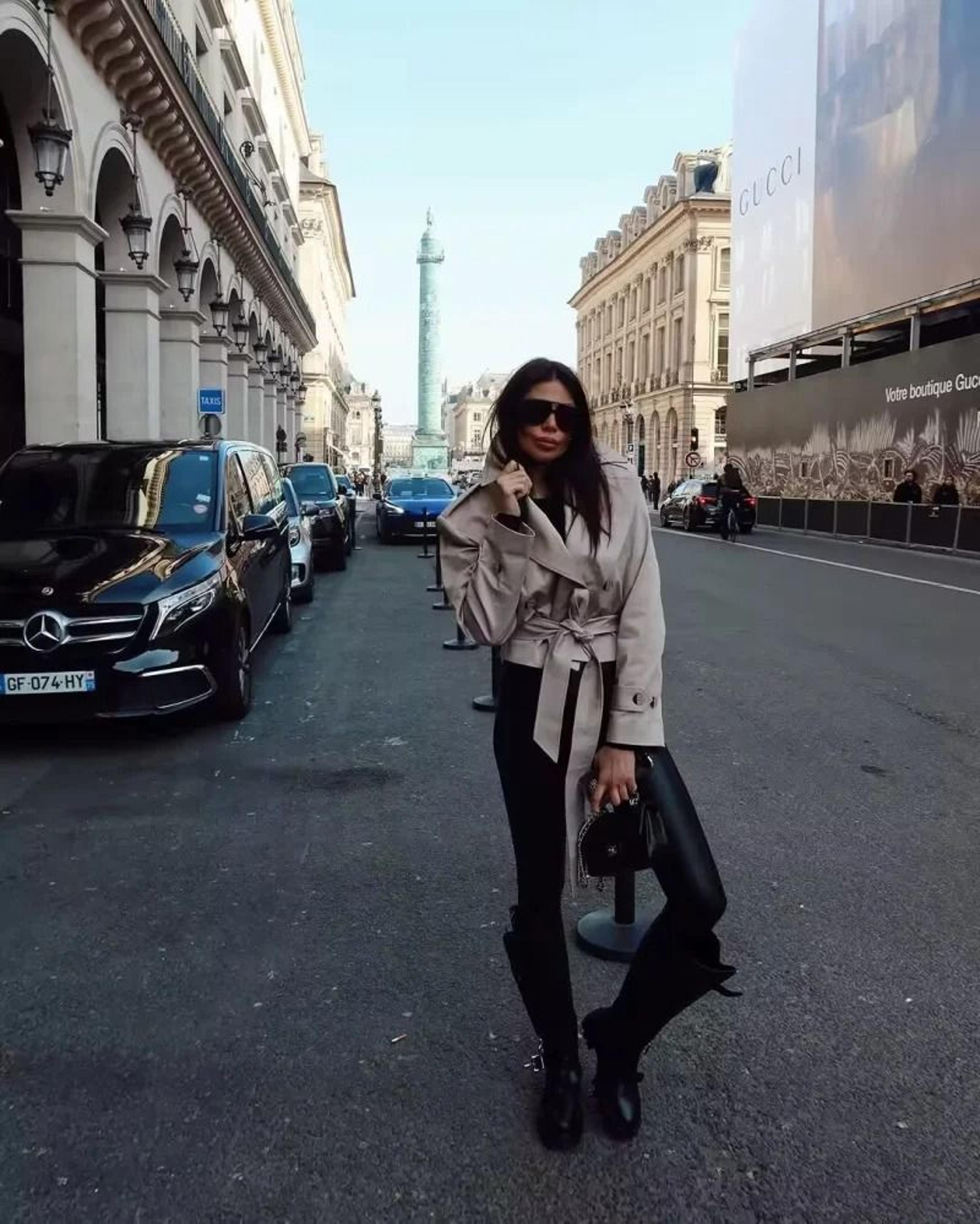 British Style DoubleBreasted Short Trench Coat 1