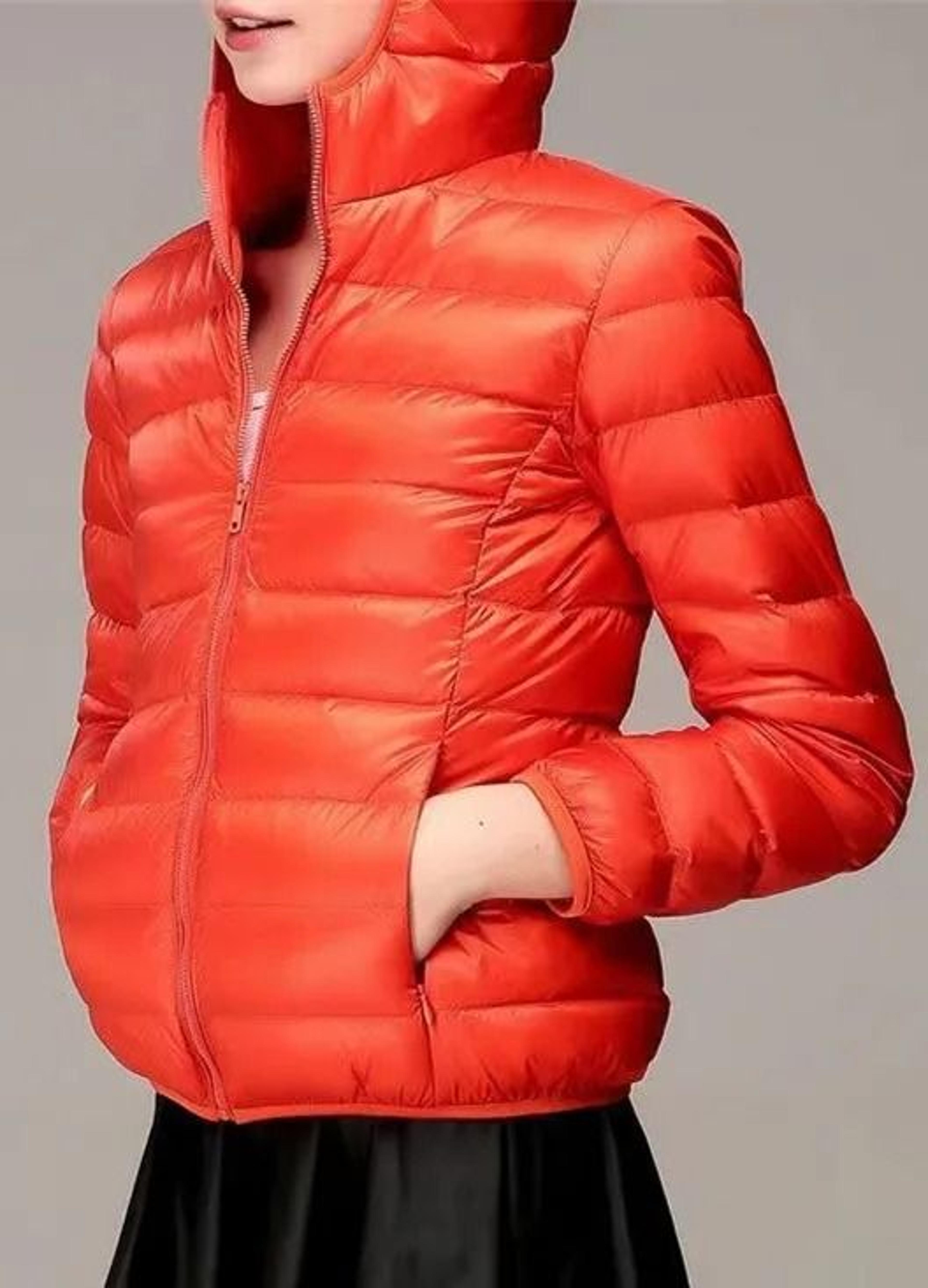 Womens UltraLight Hooded Puffer  Transitional Winter Down Jacket 3