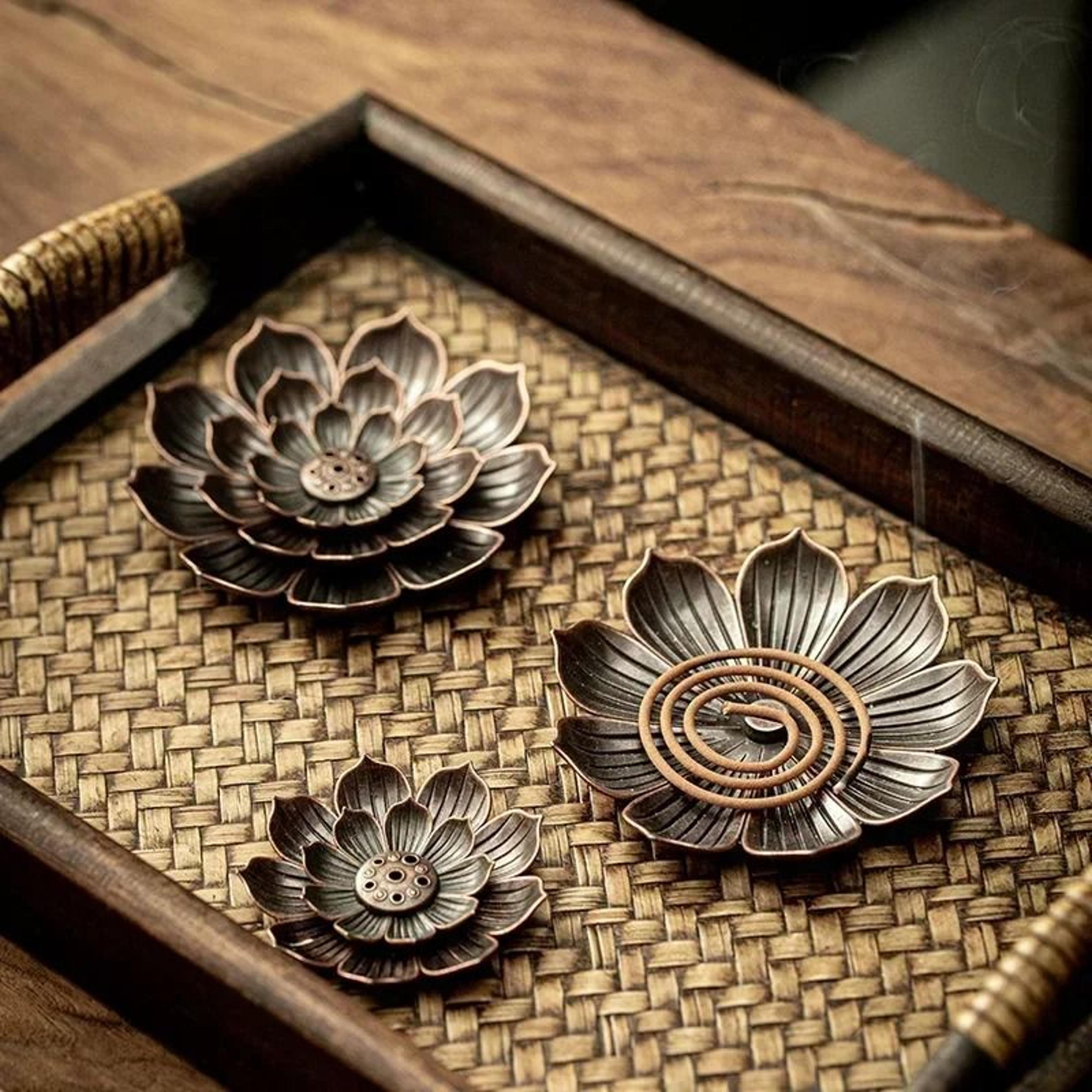 Artisanal Porous Lotus Incense Holder 1
