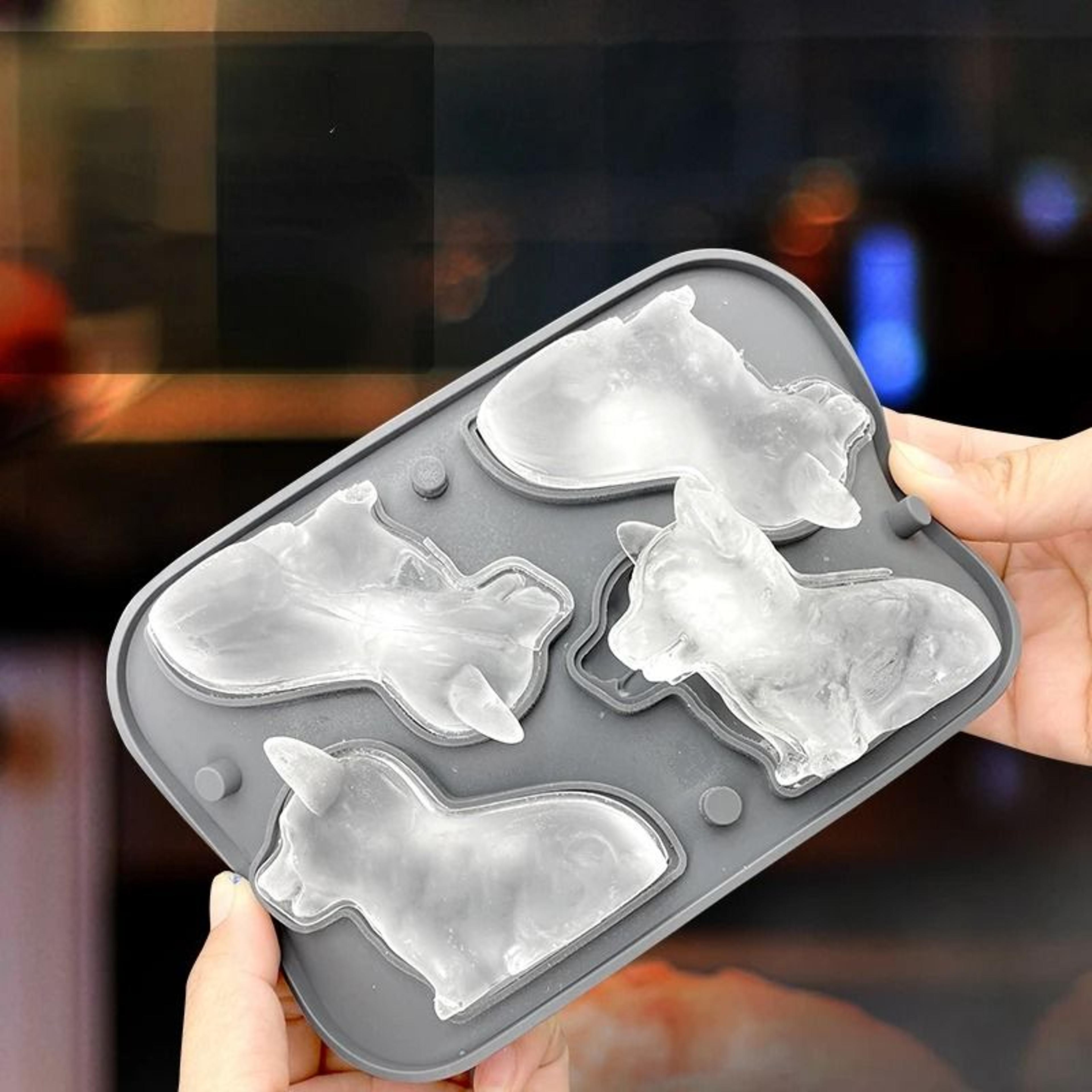 3D Pet Shapes Silicone Ice Cube Mold With Funnel Lid 2