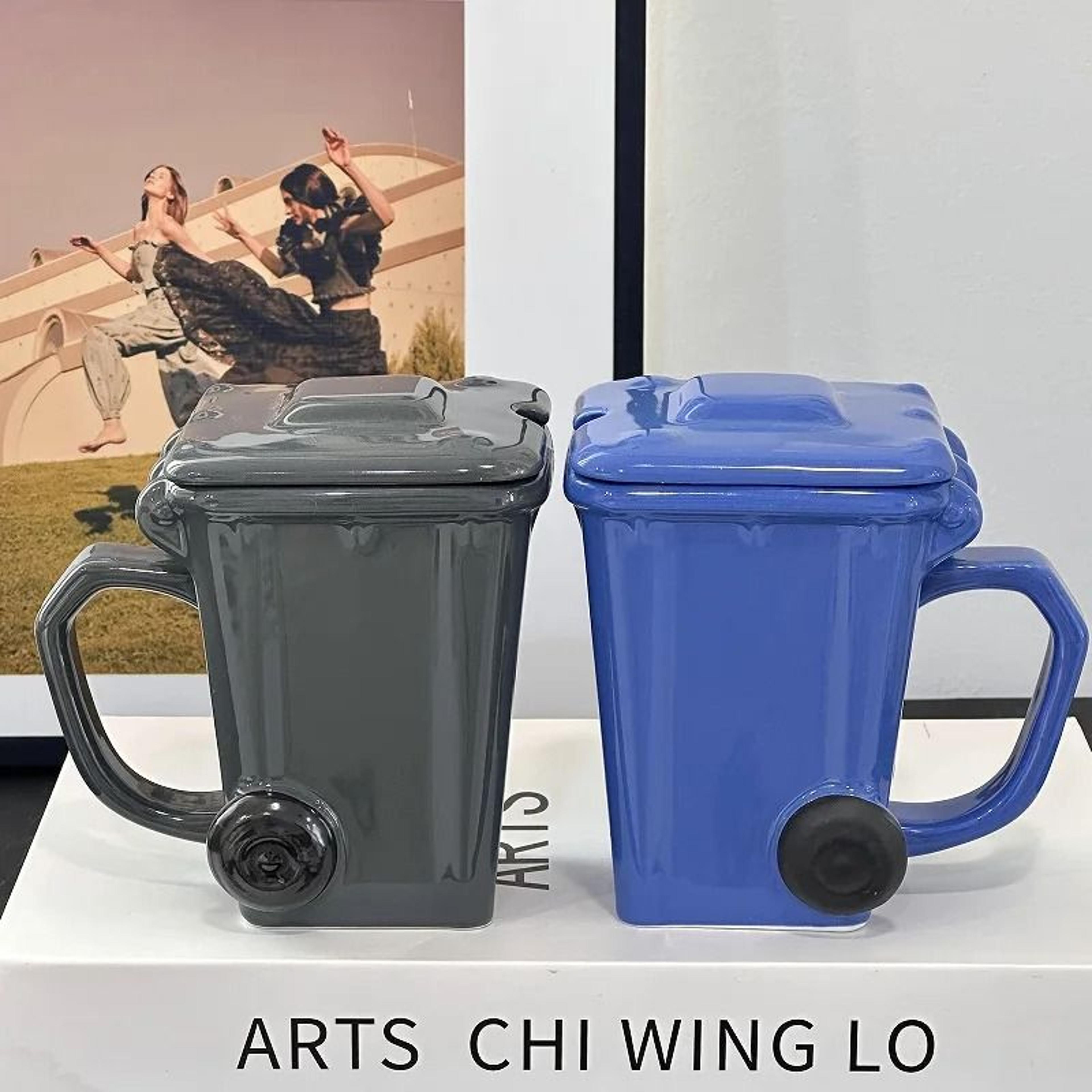 3D Sculpted Trash Can  Recycling Bin Mug 4