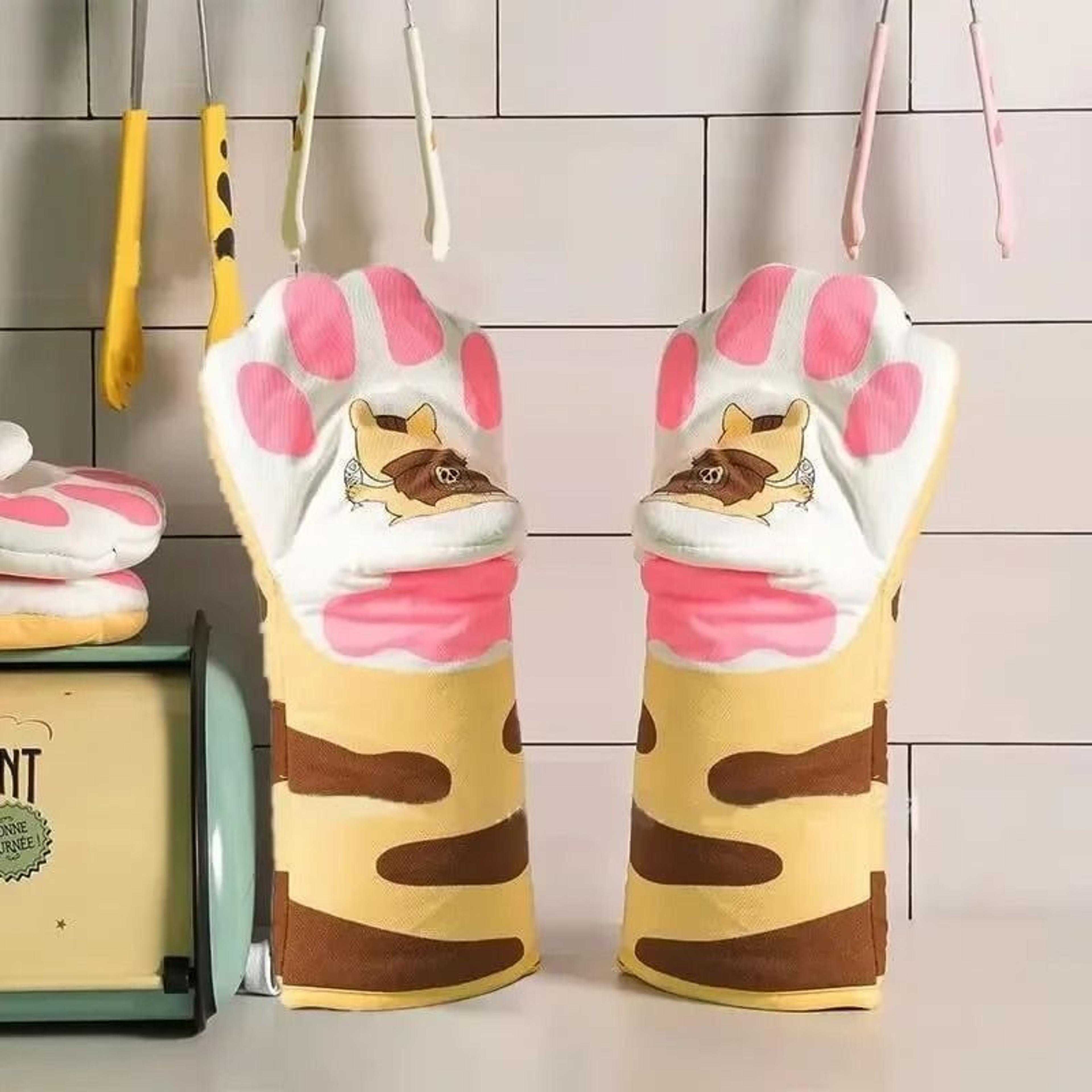 Cute Cat Paw Insulated HeatResistant Baking Mitt 4