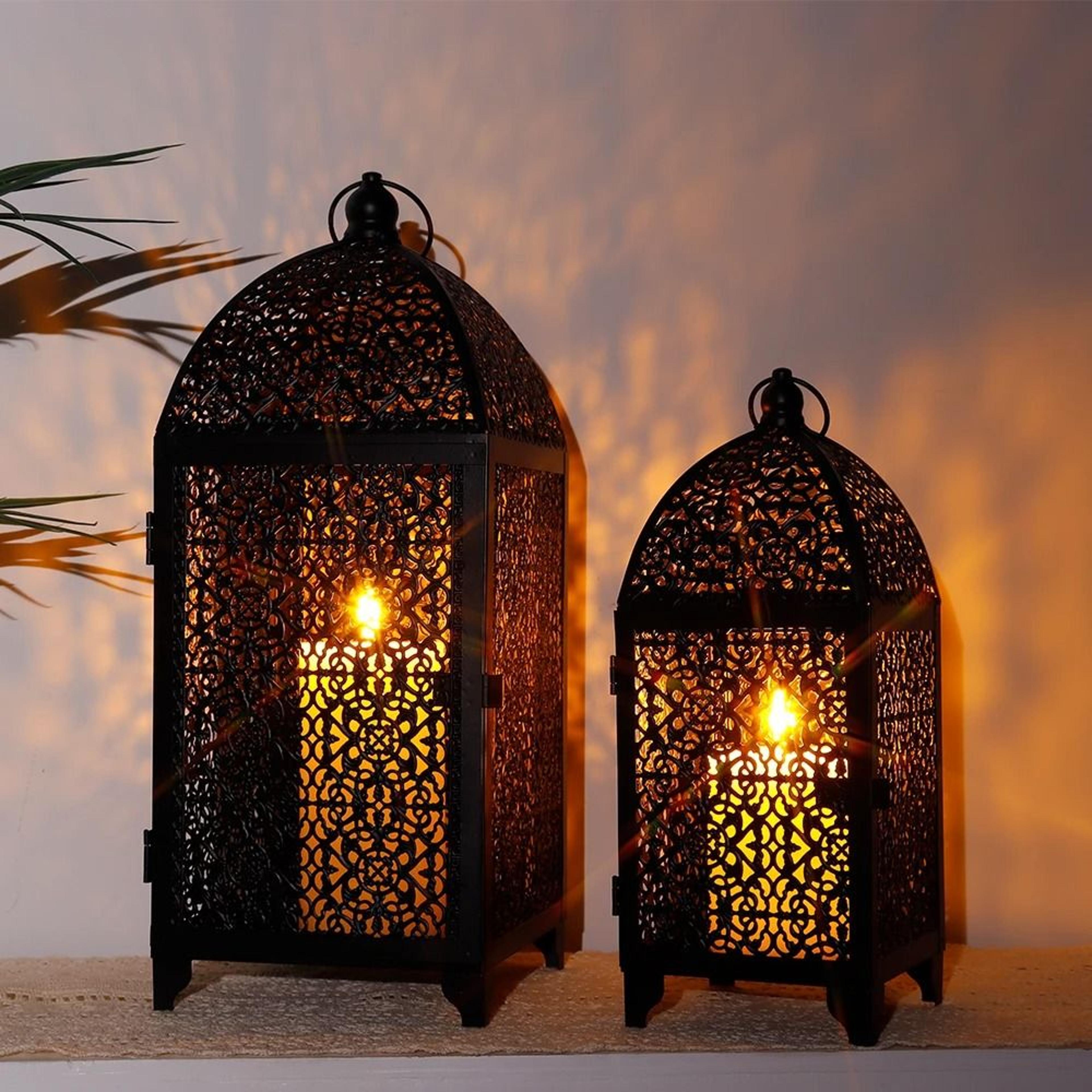 2Piece Decorative Metal Candle Lantern Set  HighDefinition Hollow Pattern Hanging Lanterns 1