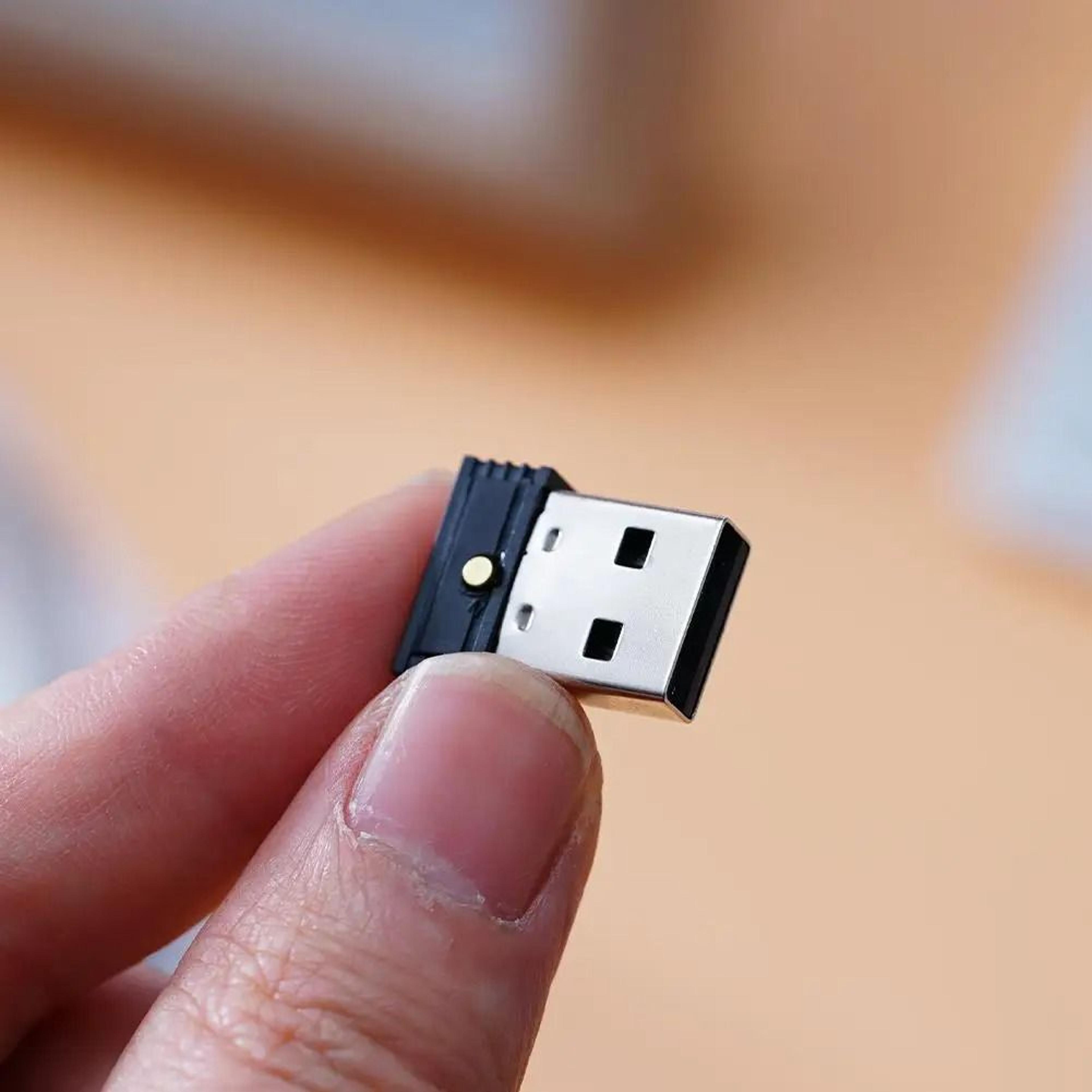 USB M8 Mini Mouse Jiggler  Undetectable Automatic Mover  HighYield System Interaction Hub 5