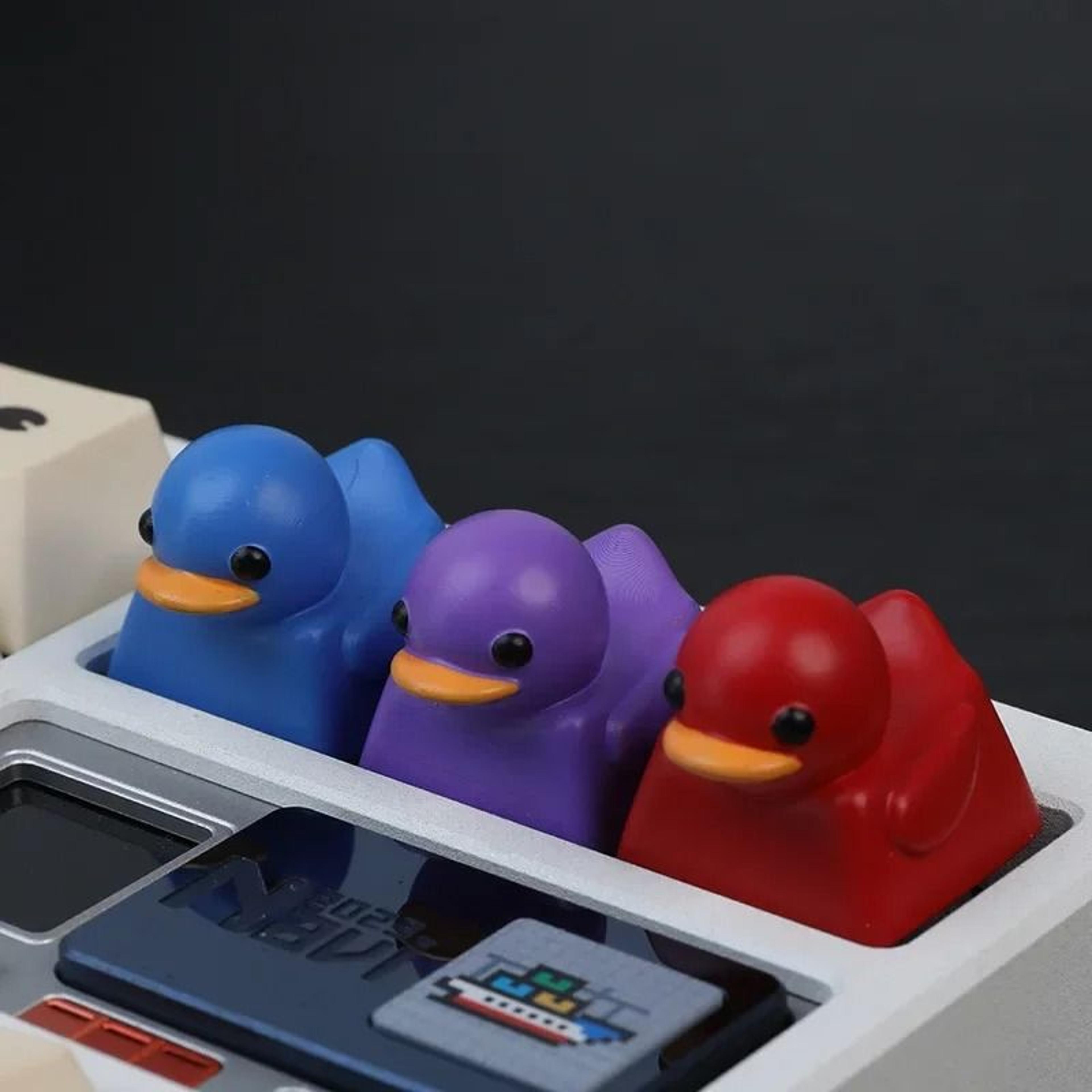Cute Duck Resin Keycap  Personalized Cartoon Artisan  HighYield Peripheral Interaction Hub 5