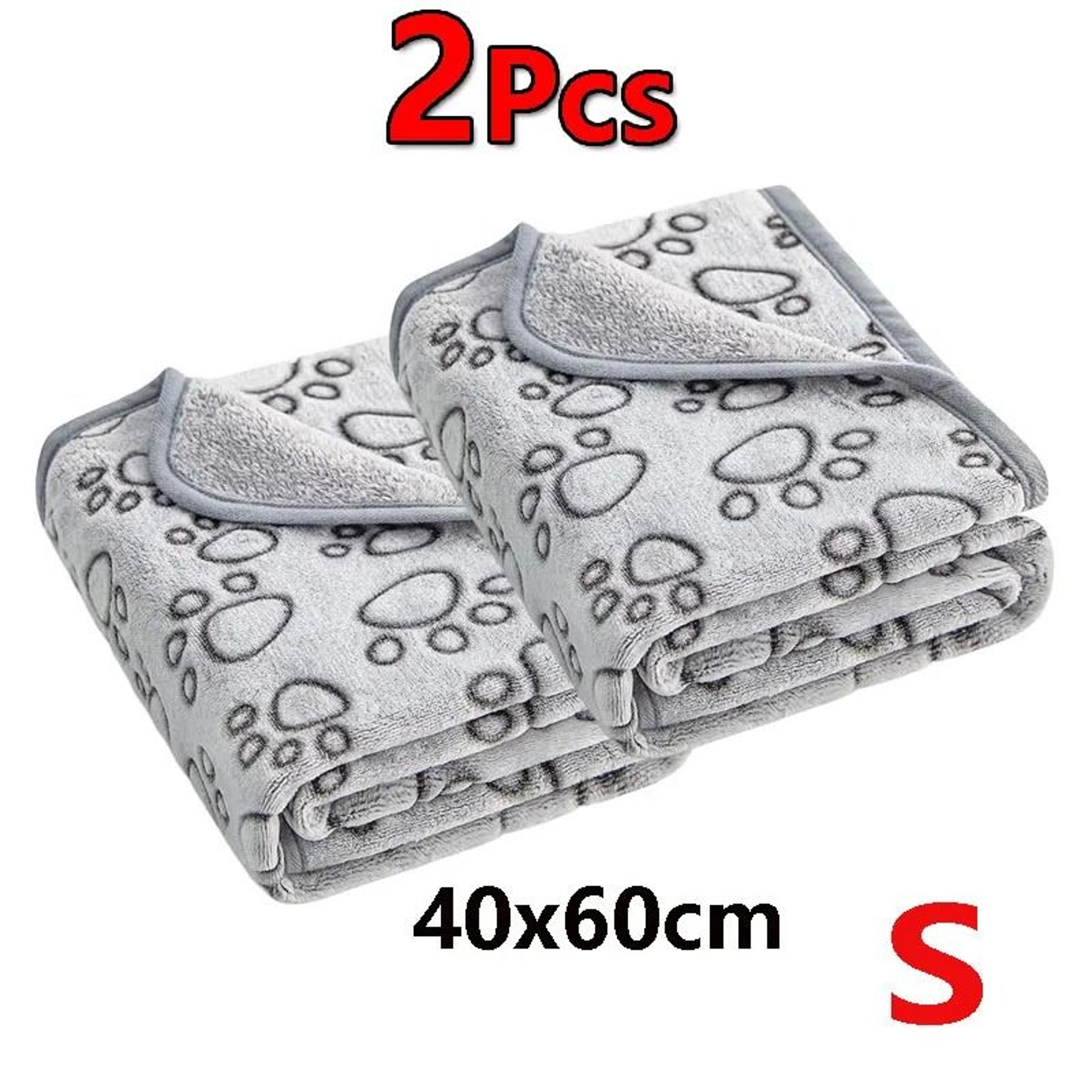 2Piece Premium Soft Fluffy Pet Blanket Set  HighQuality Warm Fleece Mat With Cute Paw Prints 12