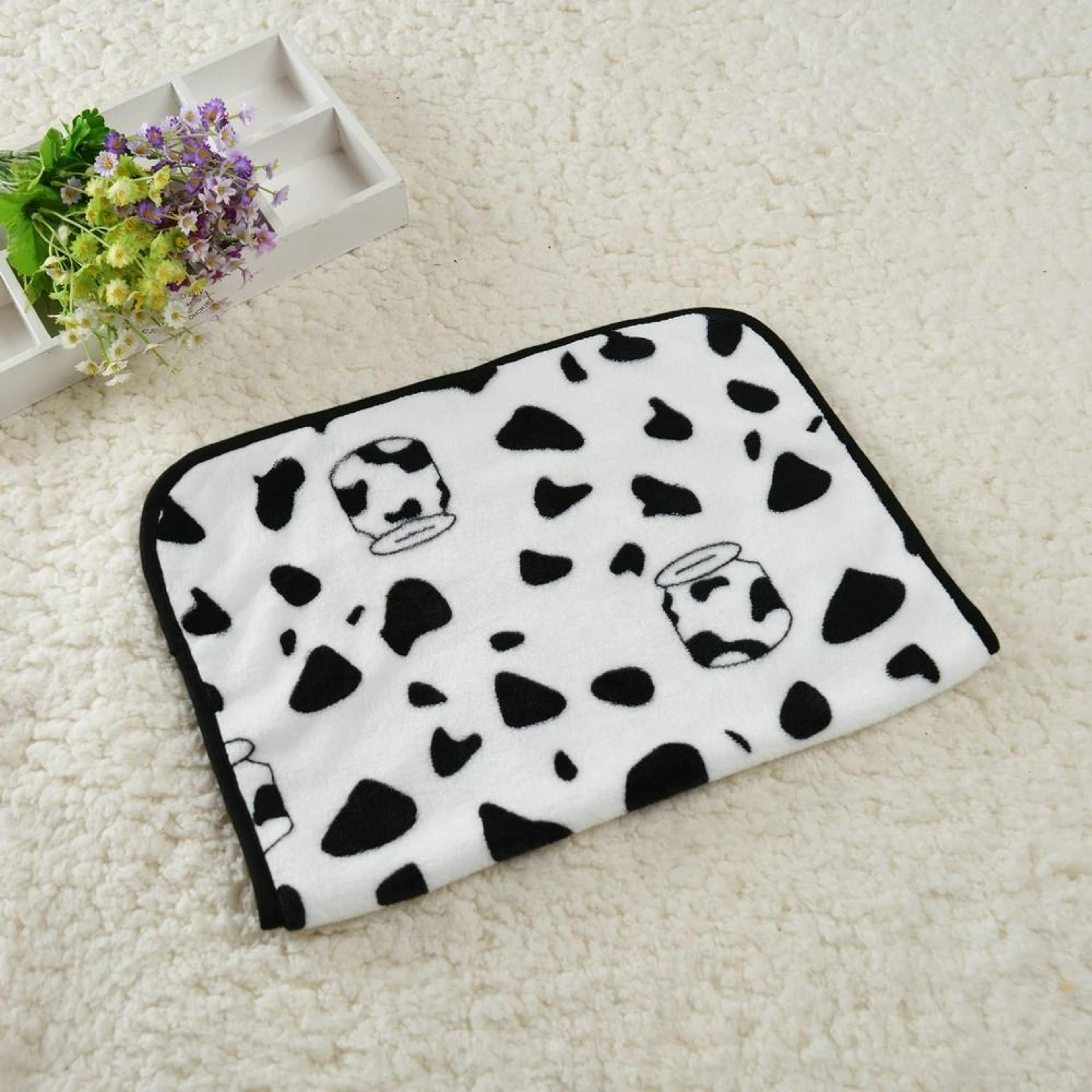 Plush Thermal Pet Mat  Soft Print Sleeping Mattress  Travel Blanket For Dogs  Cats 7