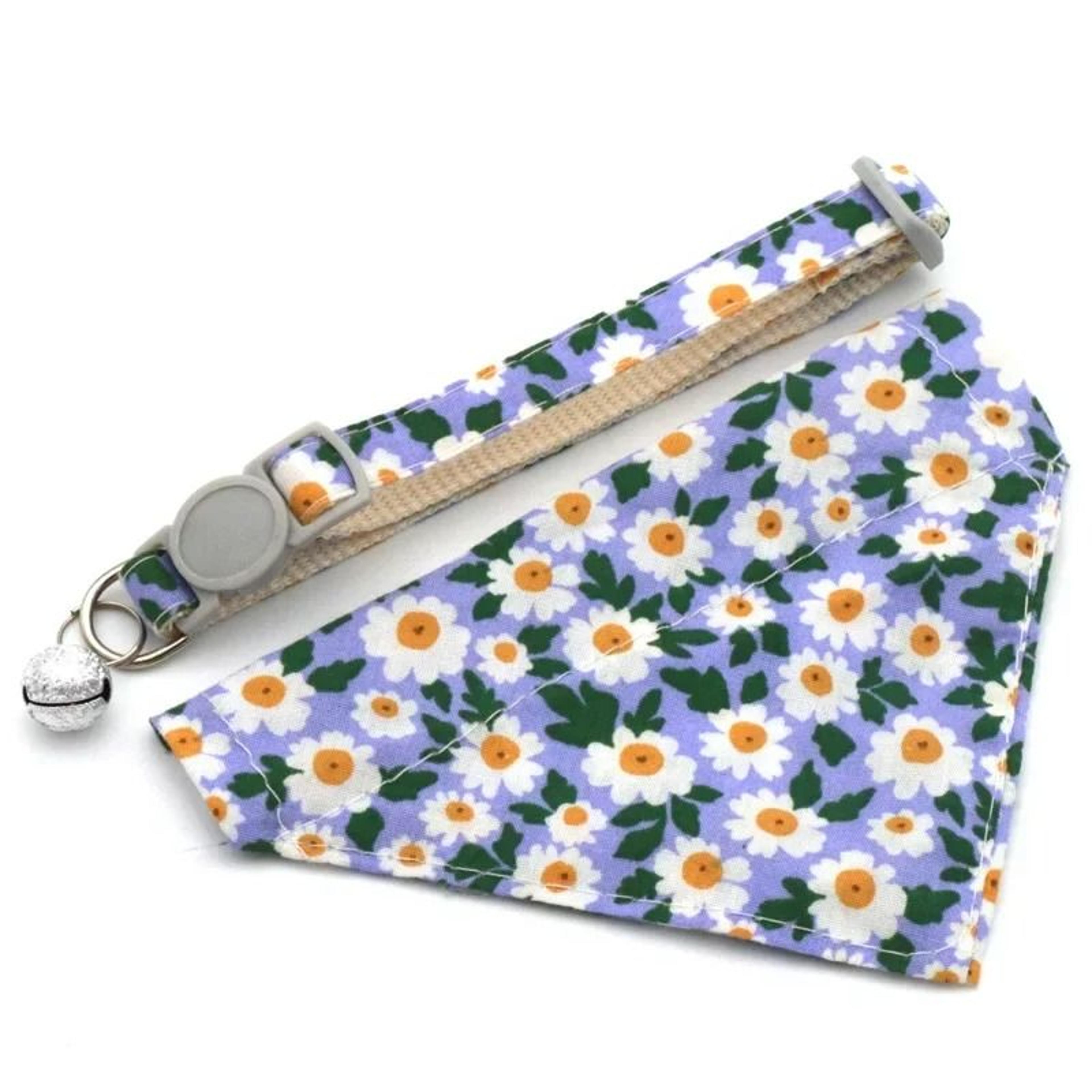 Little Daisy Floral Pet Bandana Collar With Safety Breakaway Buckle 8