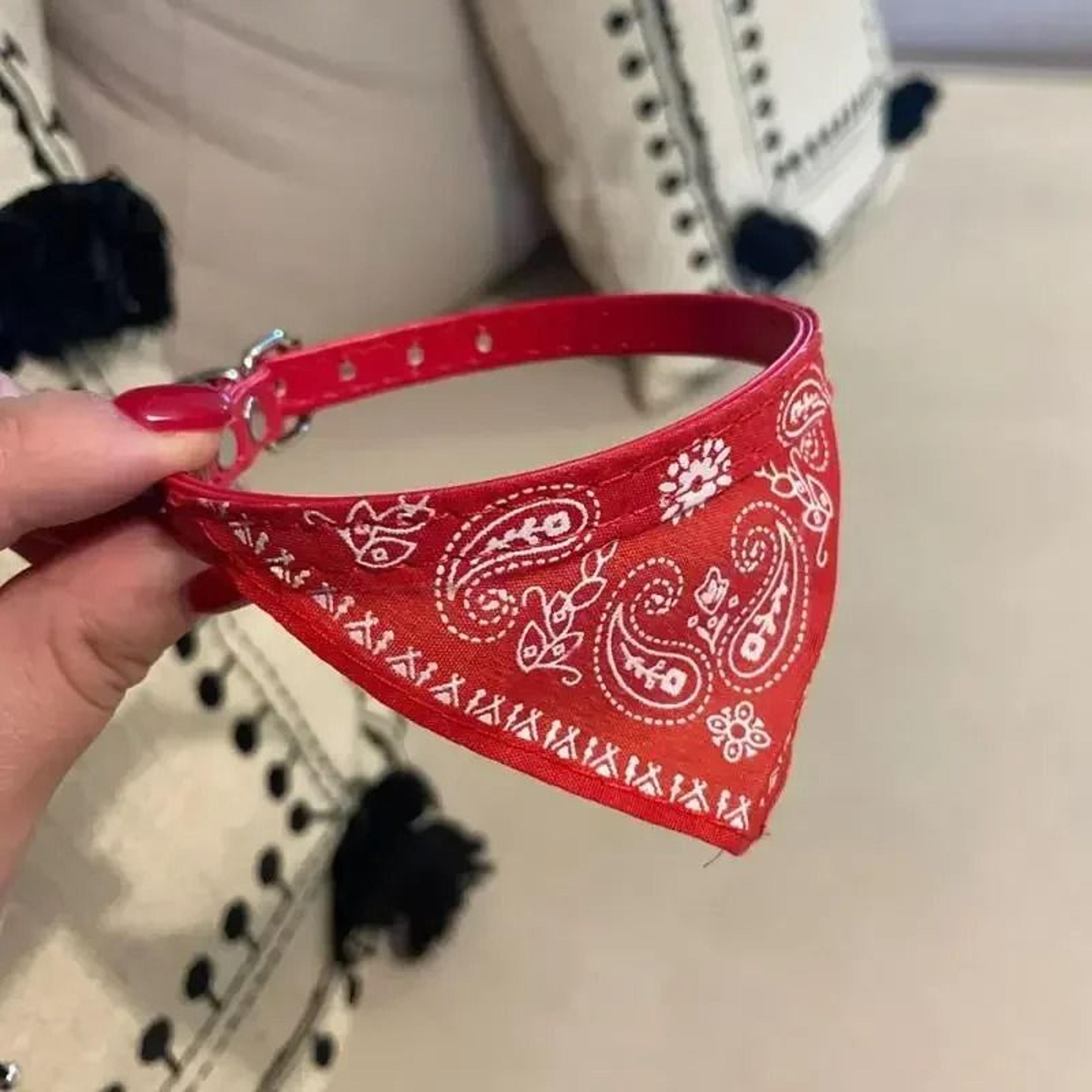Adjustable TriBandana Pet Collar With PU Leather 3