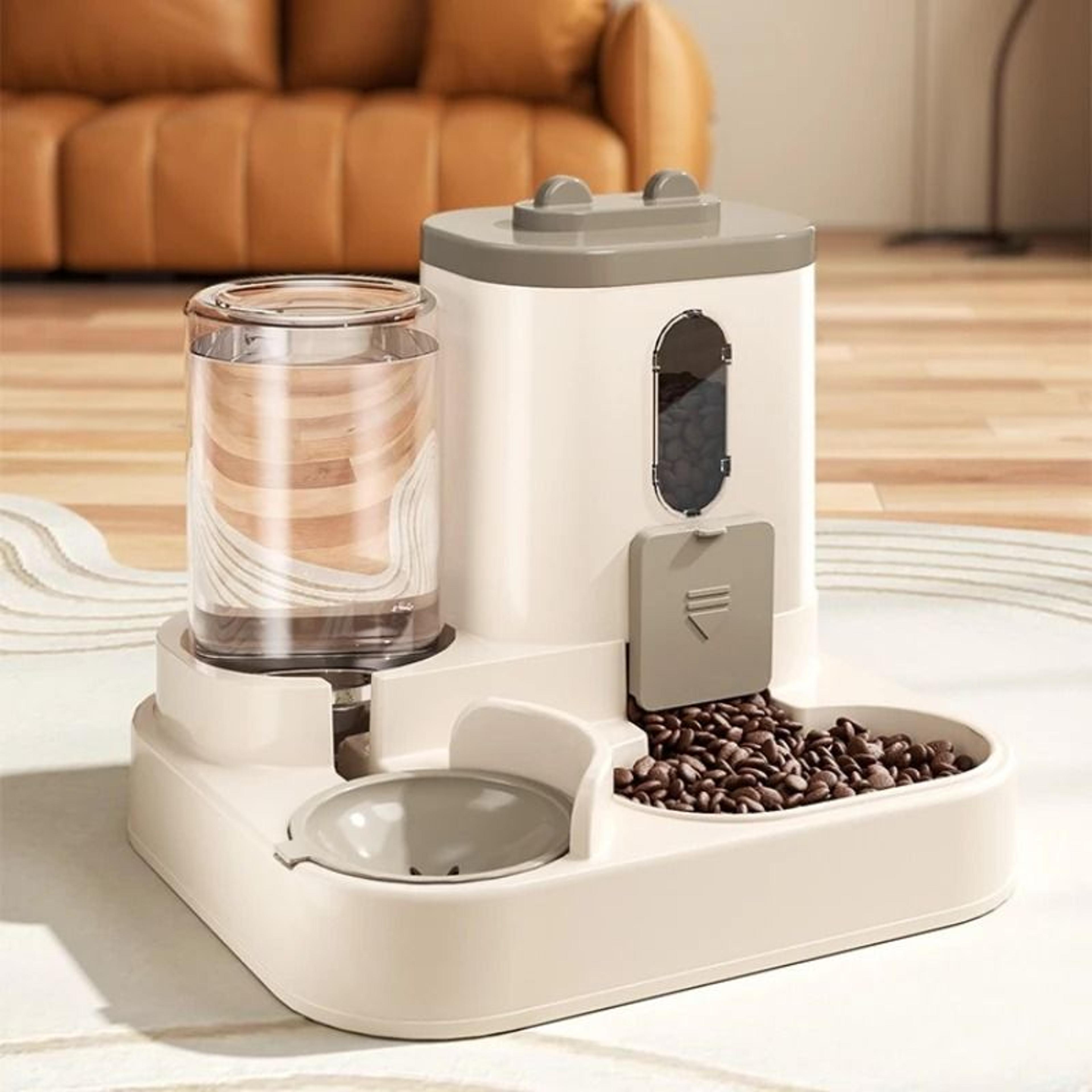 integrated spill-proof automatic feeder and water fountain station