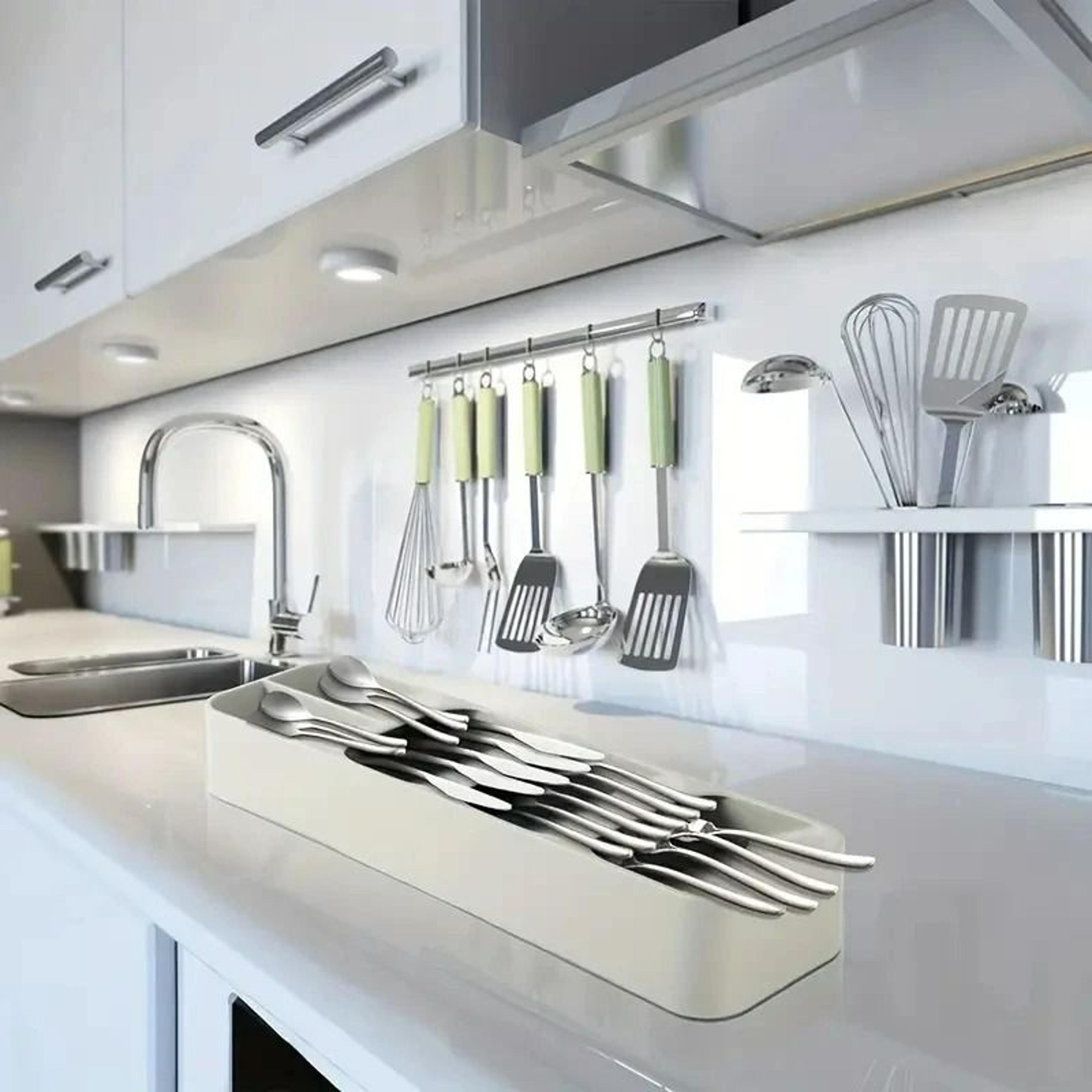 Compact Space Saving Cutlery Organizer  Multi Compartment Kitchen Drawer Sorting Tray 6