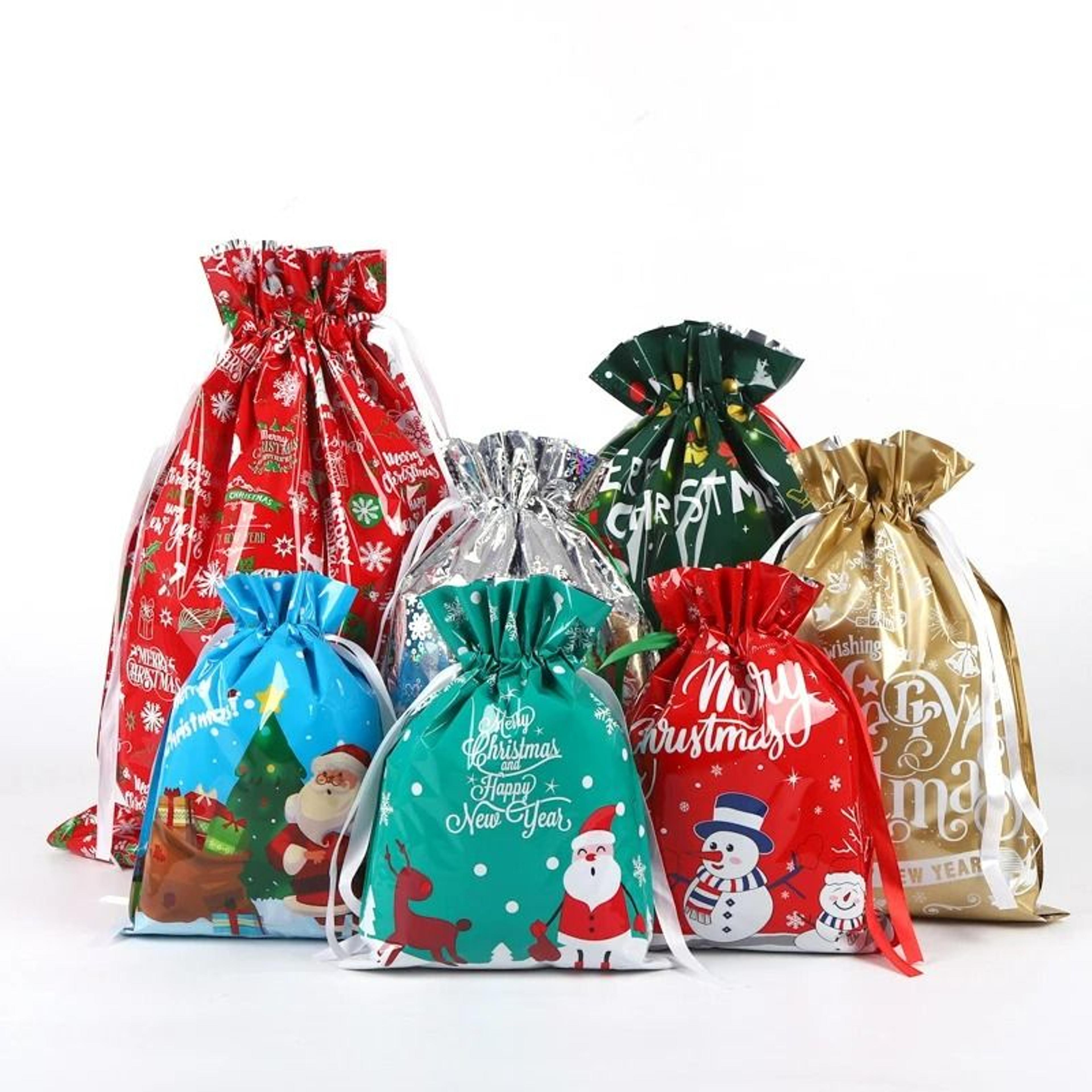 Metallic Drawstring Christmas Gift Bag Set 1