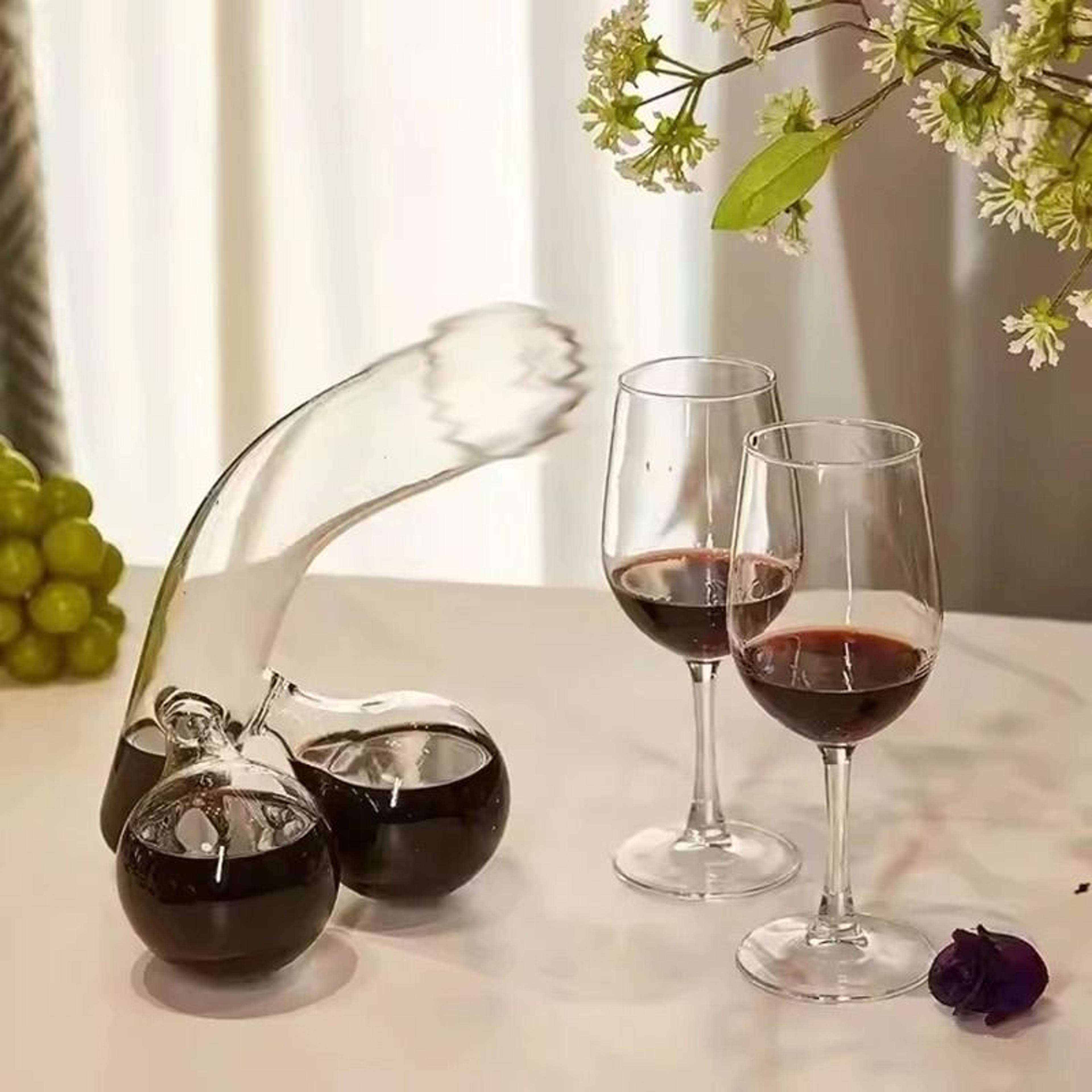 Premium Big Bird Flipping The Bird Middle Finger Glass Decanter 2