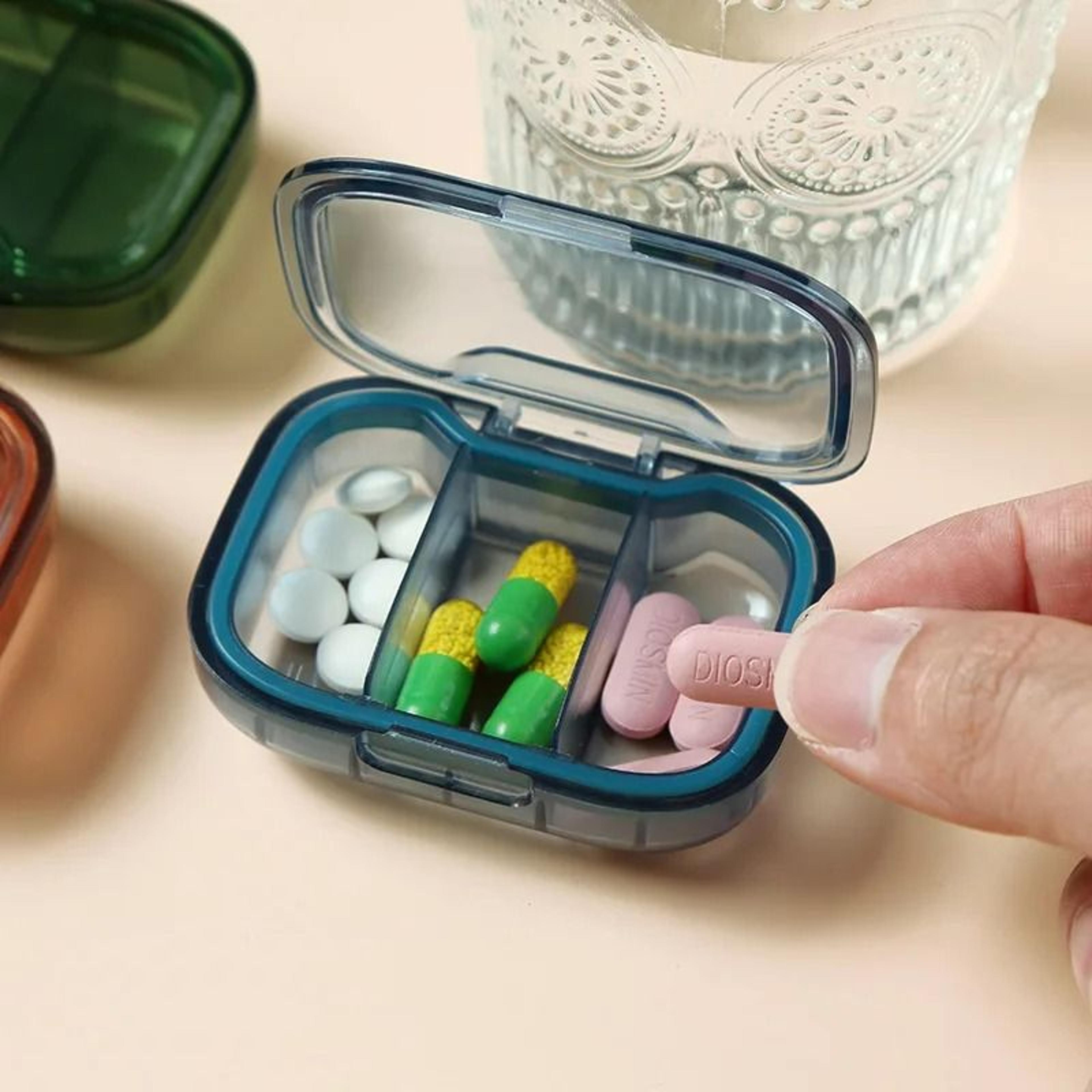 3-compartment travel mini pill box