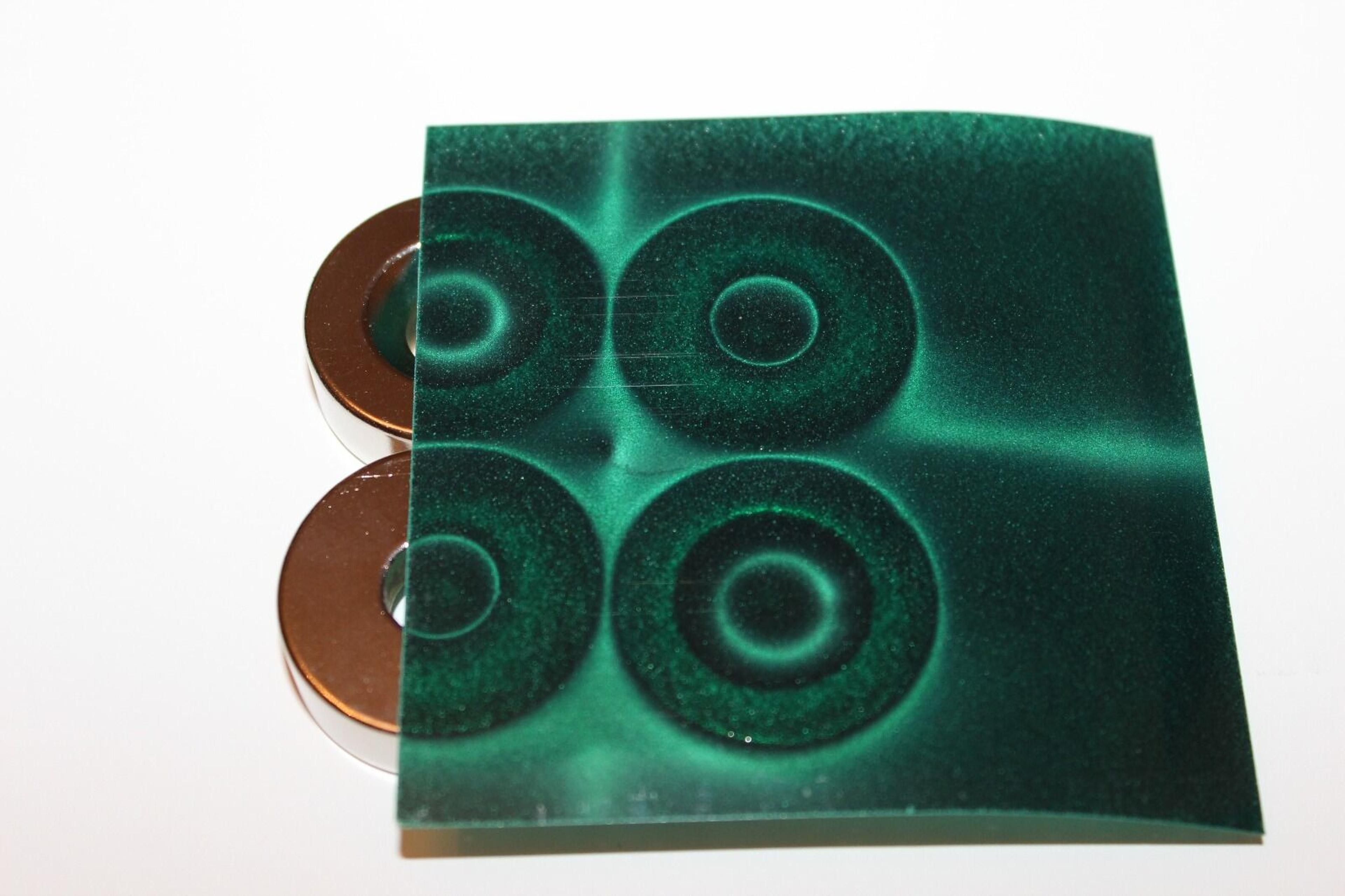 Magnetic Field Viewer Pattern Display Film 1