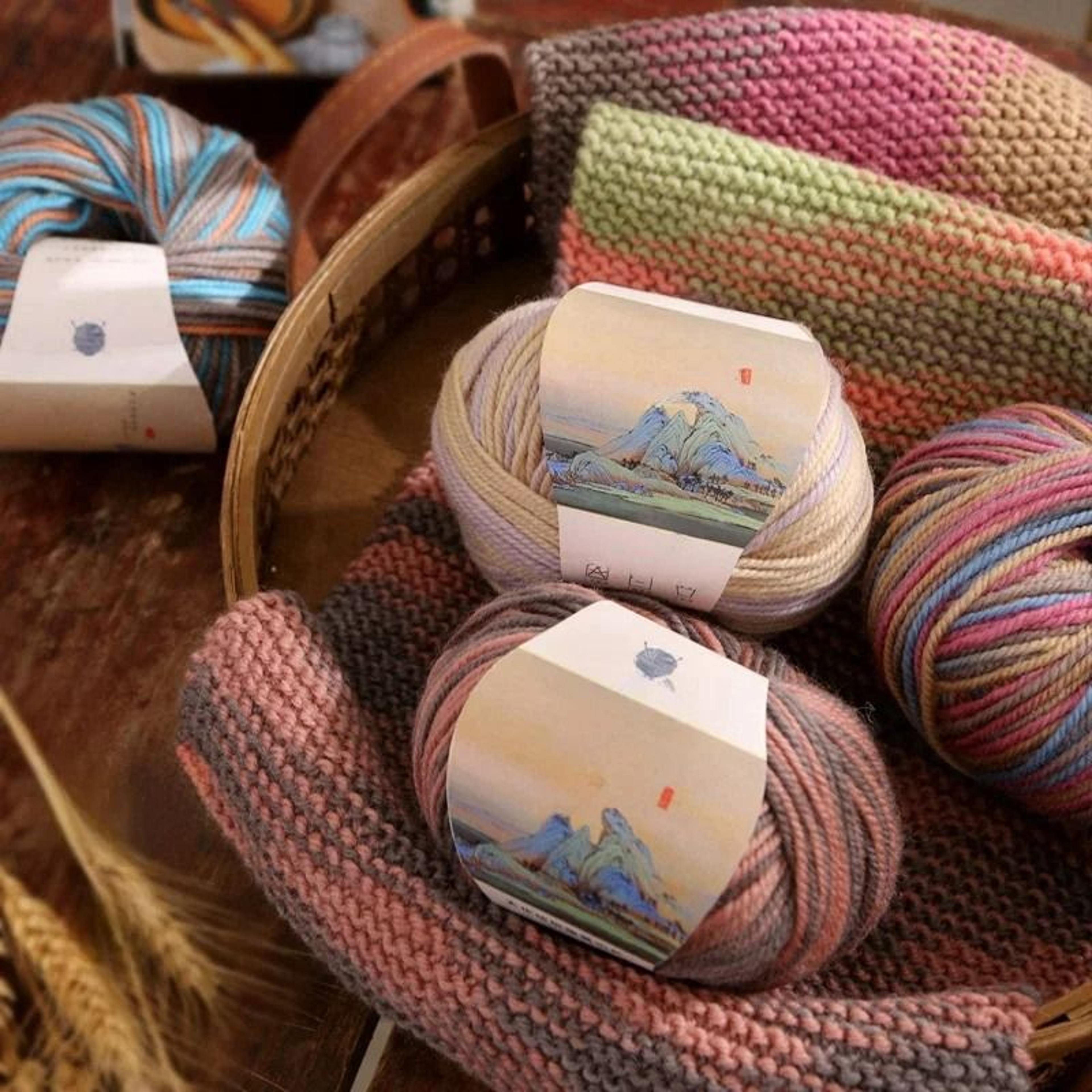 066 Lb Gradient Dyed Wool Yarn Set 6 Pieces 2